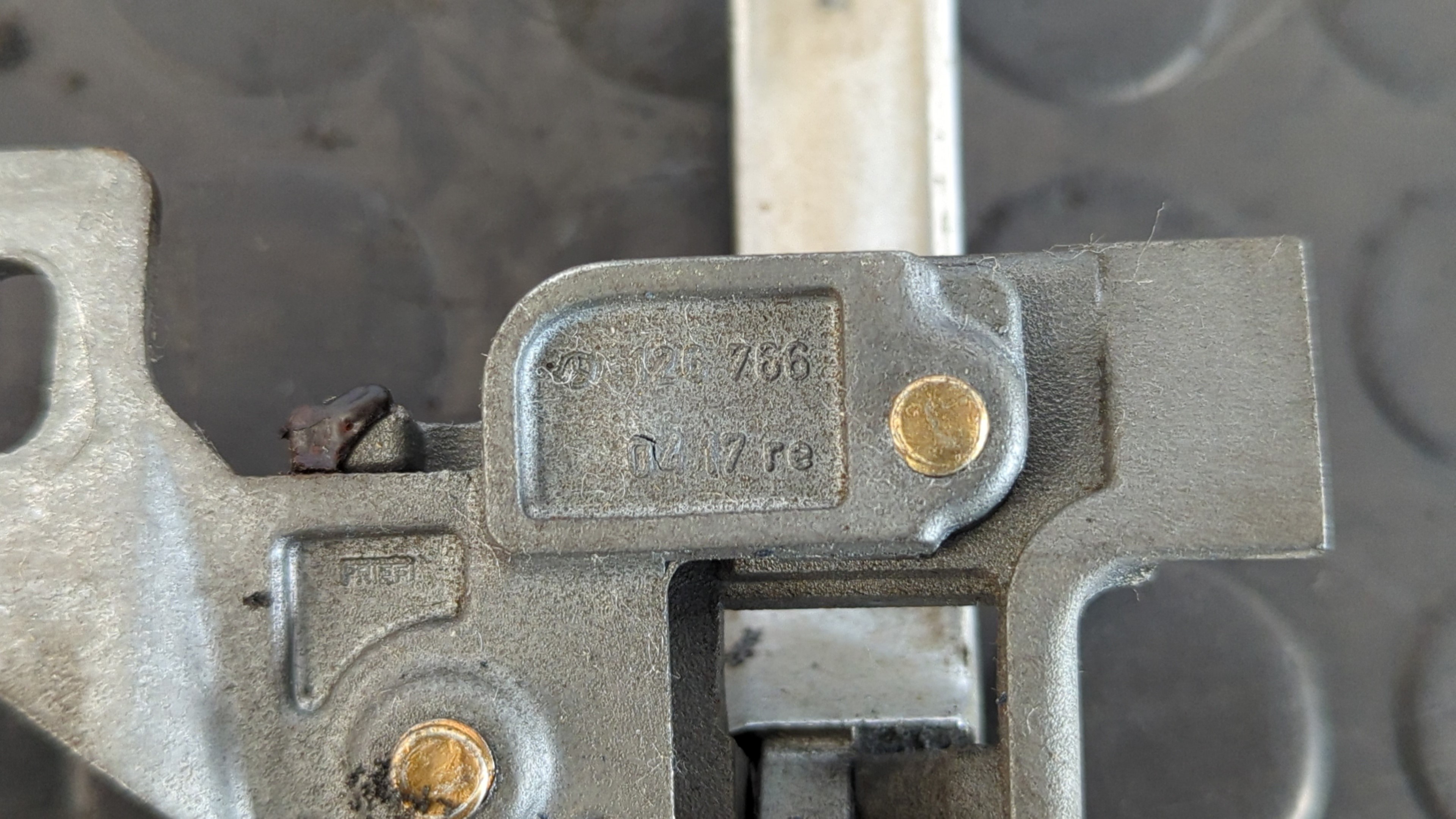 MANETA INTERIOR DELANTERA DERECHA MERCEDES CLASE S (W126) - vista 5