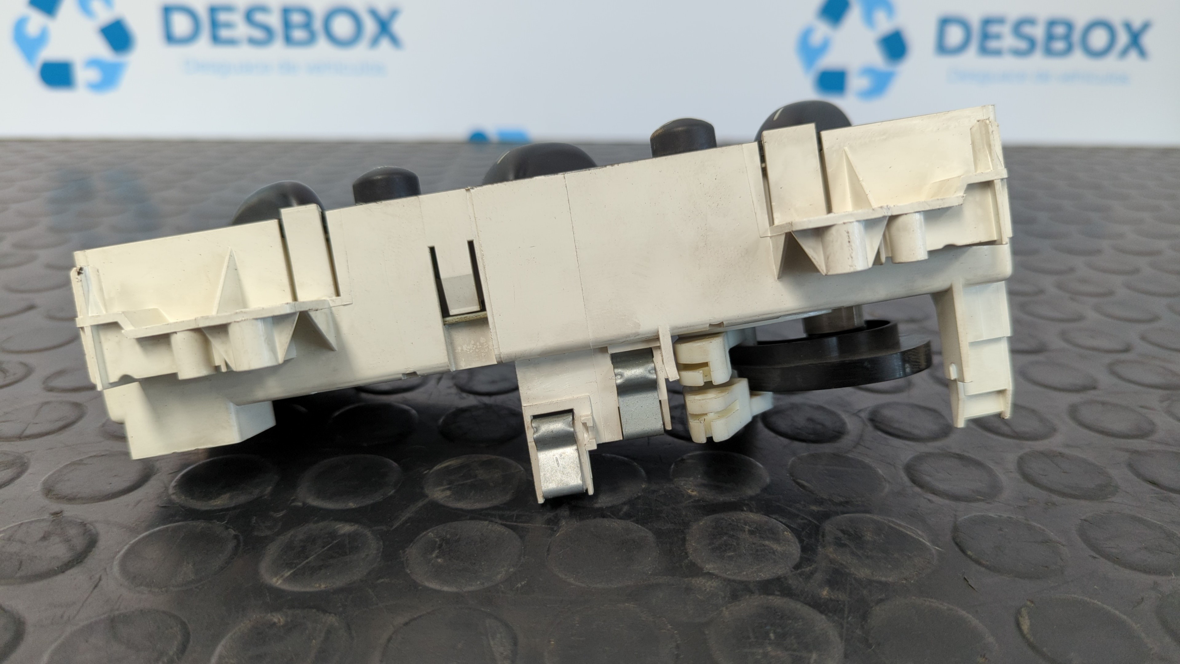 MANDO CLIMATIZADOR CITROEN XSARA BERLINA - vista 3