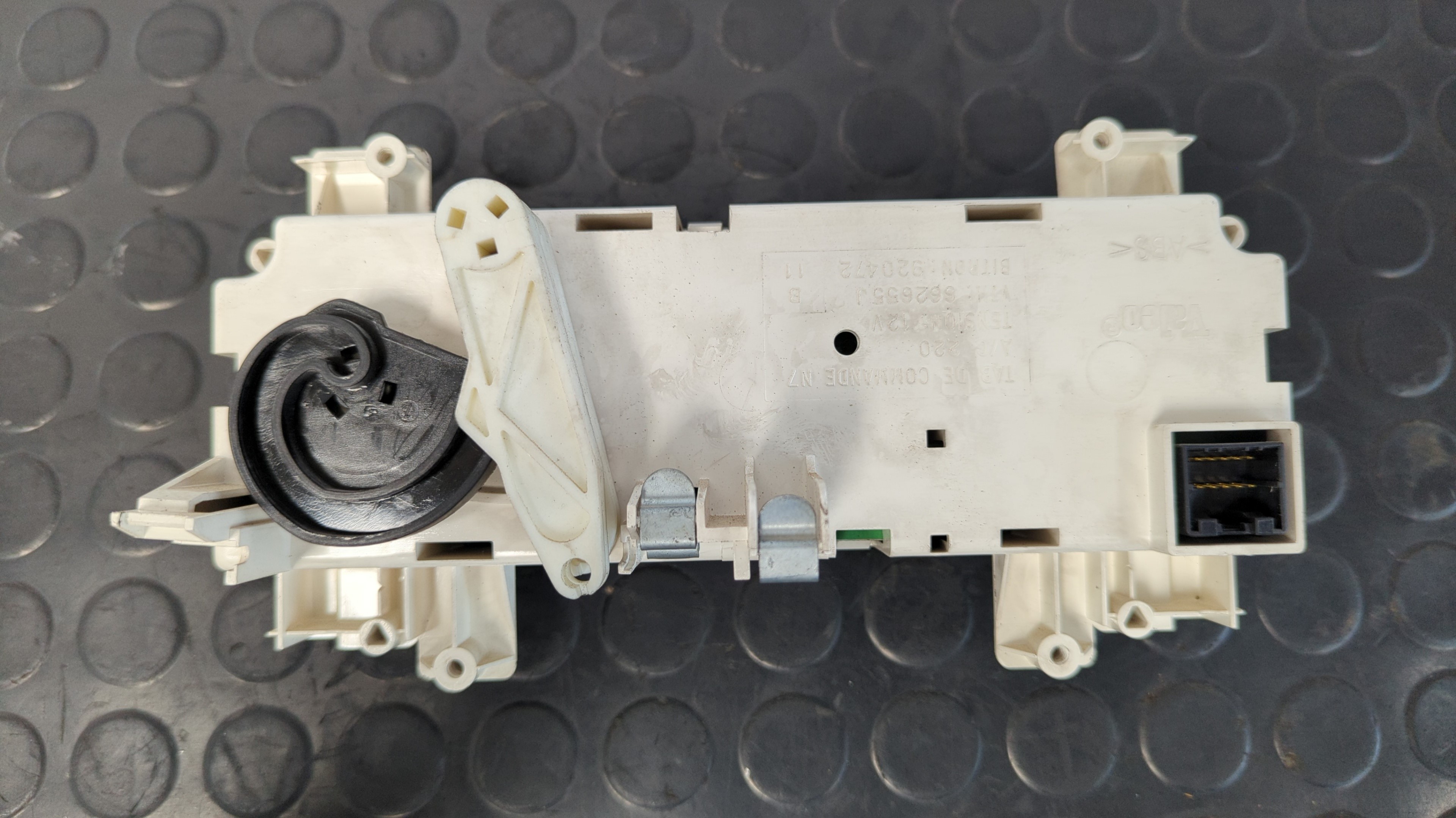 MANDO CLIMATIZADOR CITROEN XSARA BERLINA - vista 2