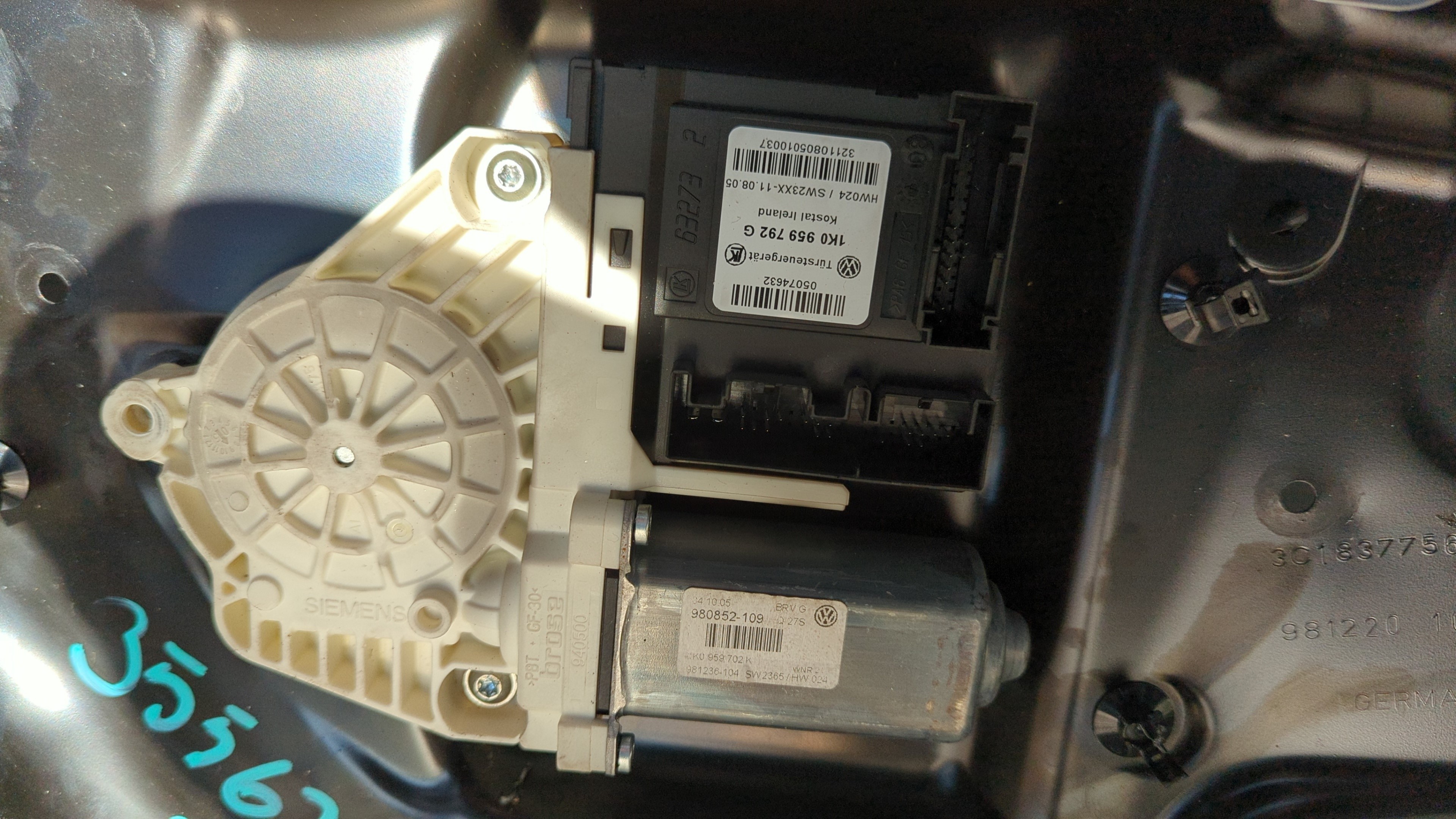 ELEVALUNAS DELANTERO DERECHO VOLKSWAGEN PASSAT BERLINA (3C2) - vista 6