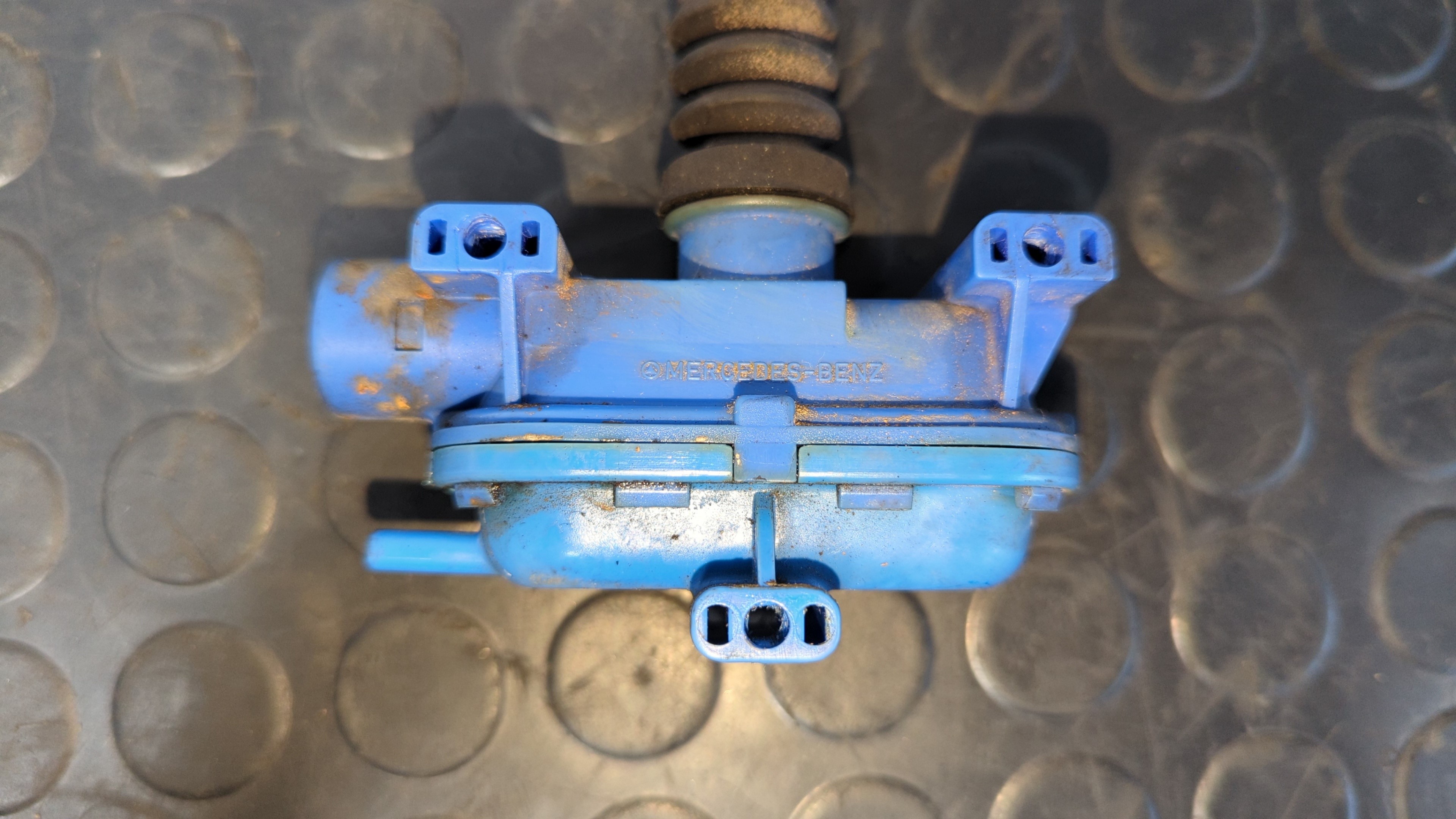 MOTOR CIERRE CENTRALIZADO TRASERO DERECHO MERCEDES-BENZ CLASE S (W126) - vista 4