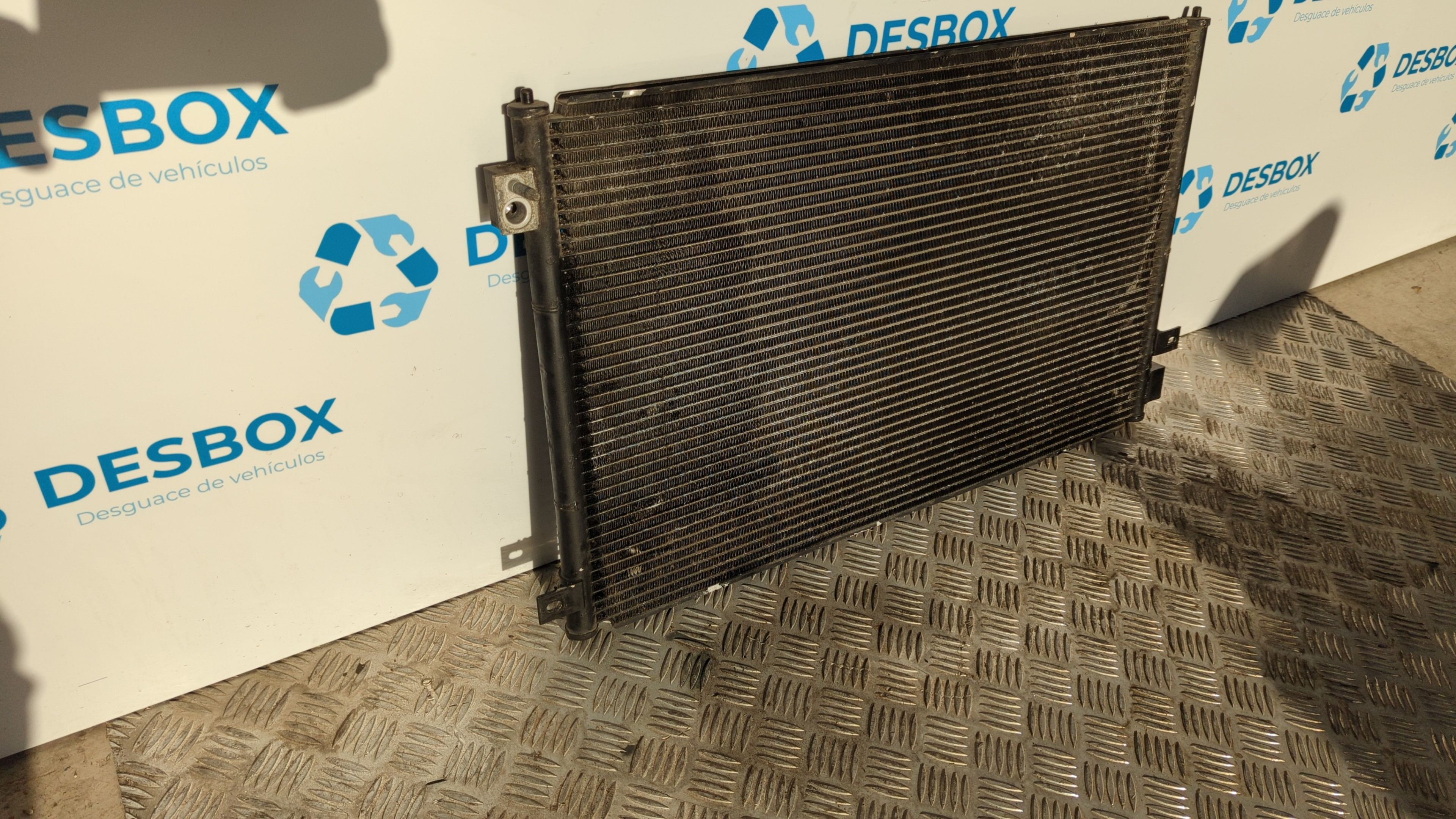 CONDENSADOR / RADIADOR  AIRE ACONDICIONADO JAGUAR S-TYPE - vista 4