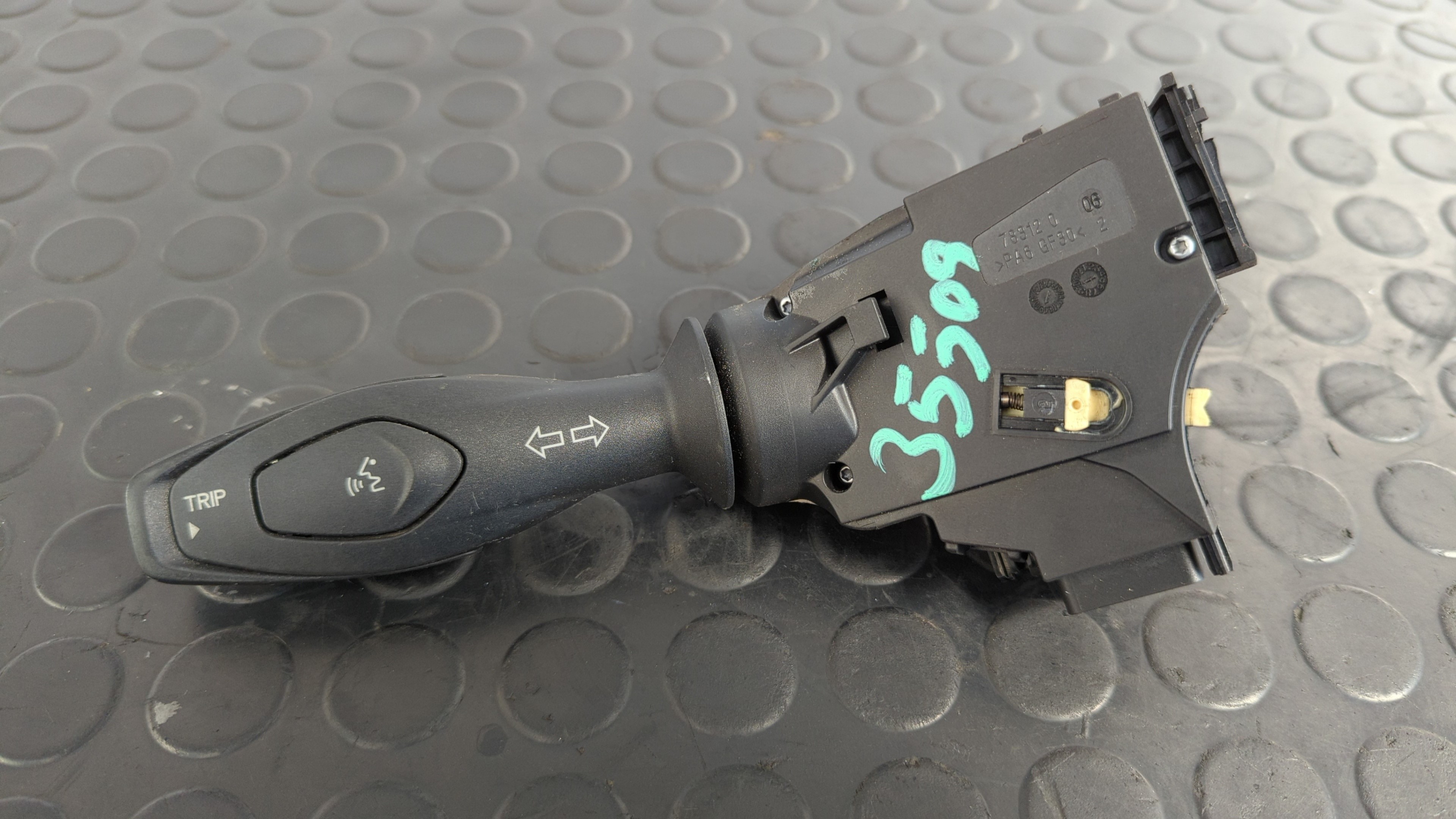 MANDO INTERMITENTES FORD FIESTA (CB1) - vista 8