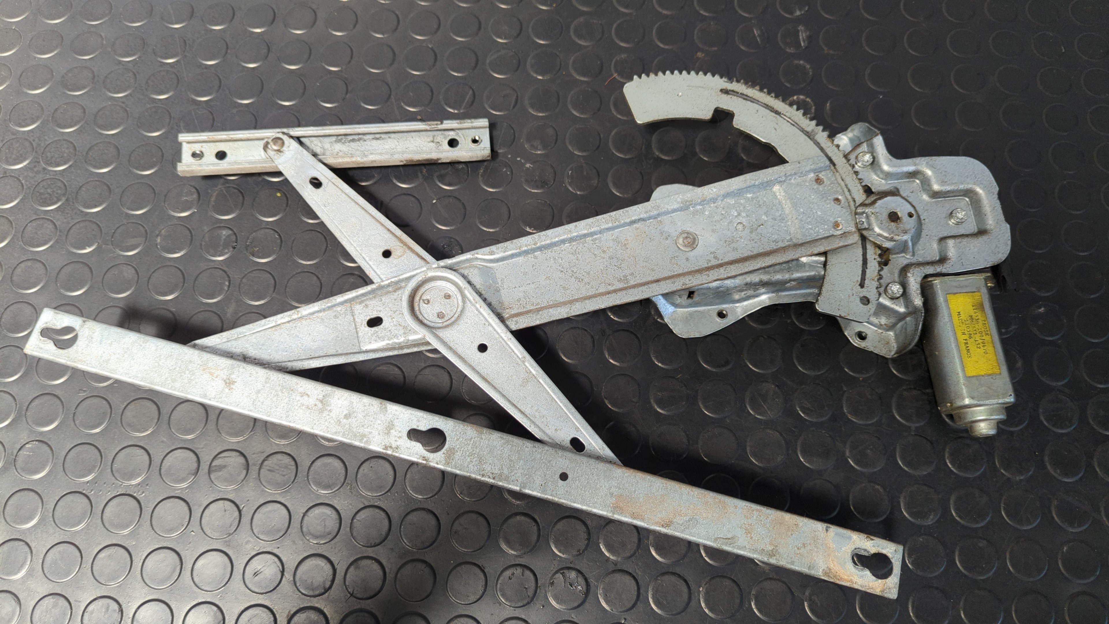 ELEVALUNAS DELANTERO DERECHO MG ROVER SERIE 200 (RF) - vista 2