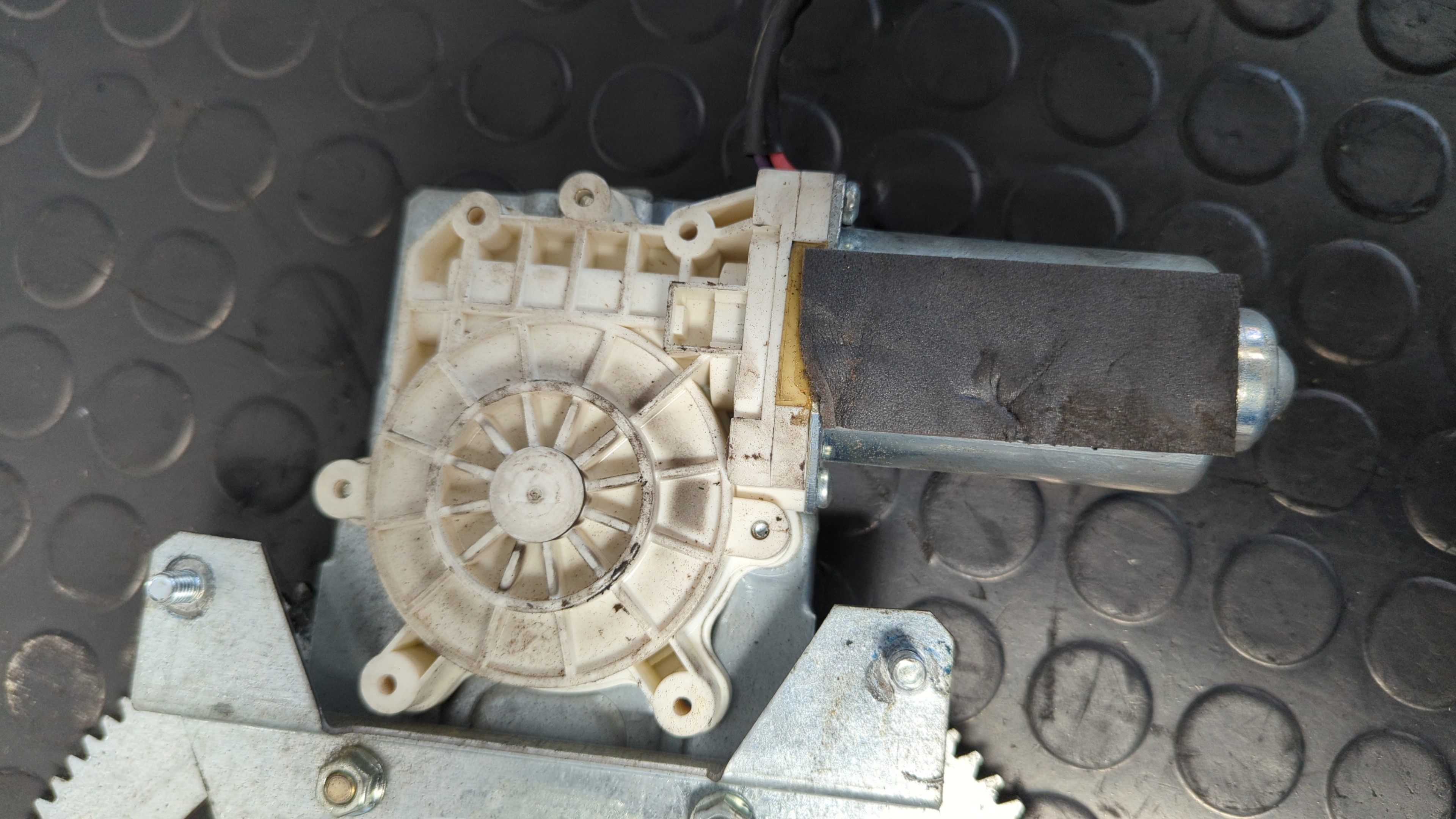 ELEVALUNAS DELANTERO IZQUIERDO MG ROVER SERIE 200 (RF) - vista 2