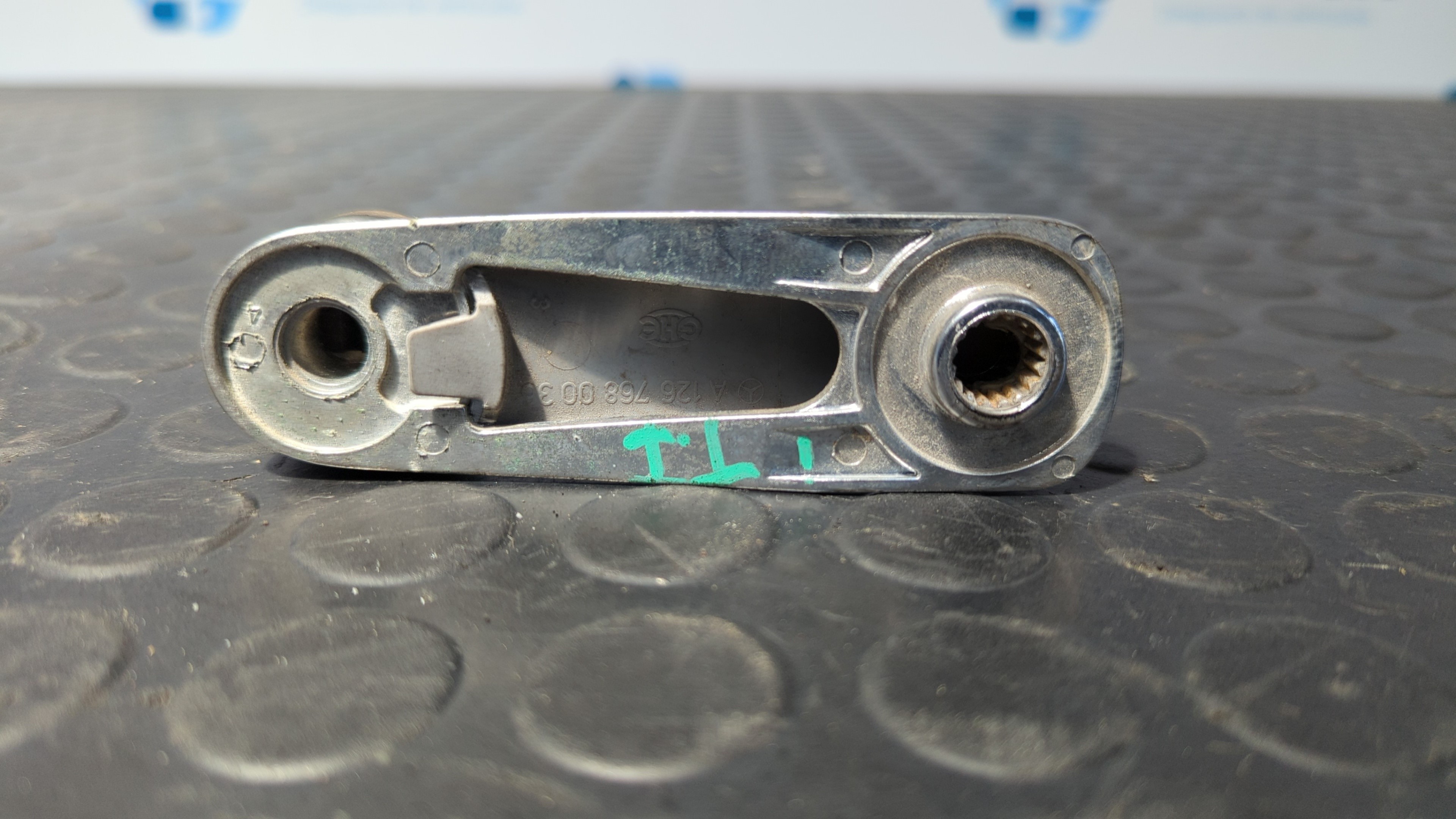 MANETA ELEVALUNAS TRASERA IZQUIERDA MERCEDES CLASE S (W126) - vista 4