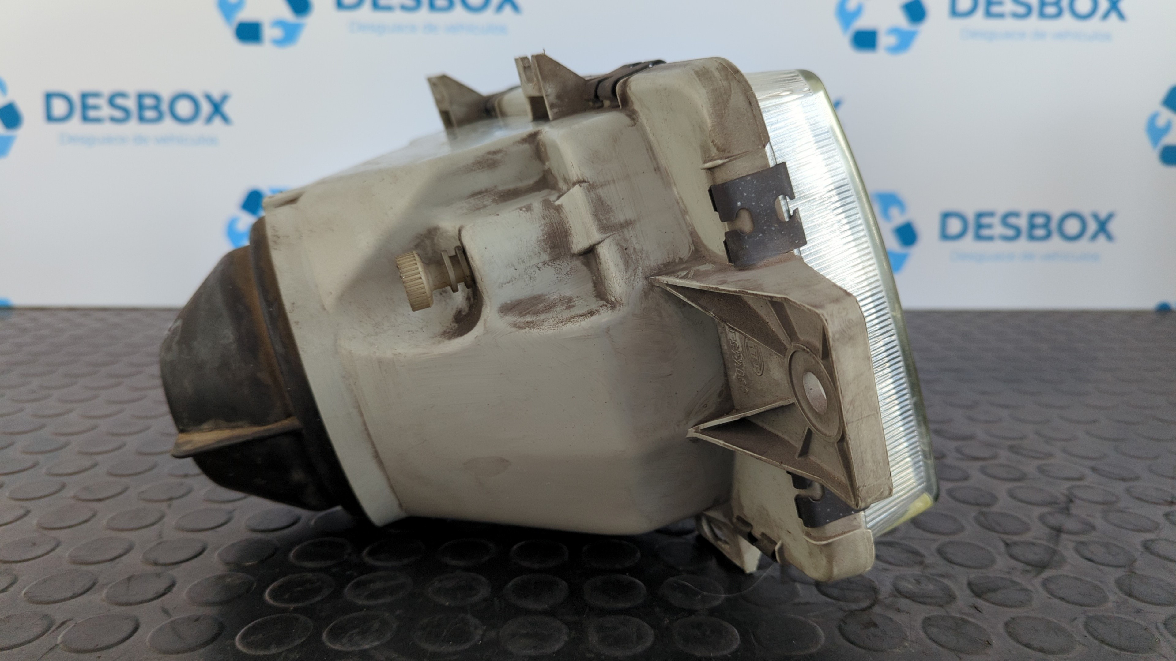 FARO IZQUIERDO SEAT MALAGA - vista 2