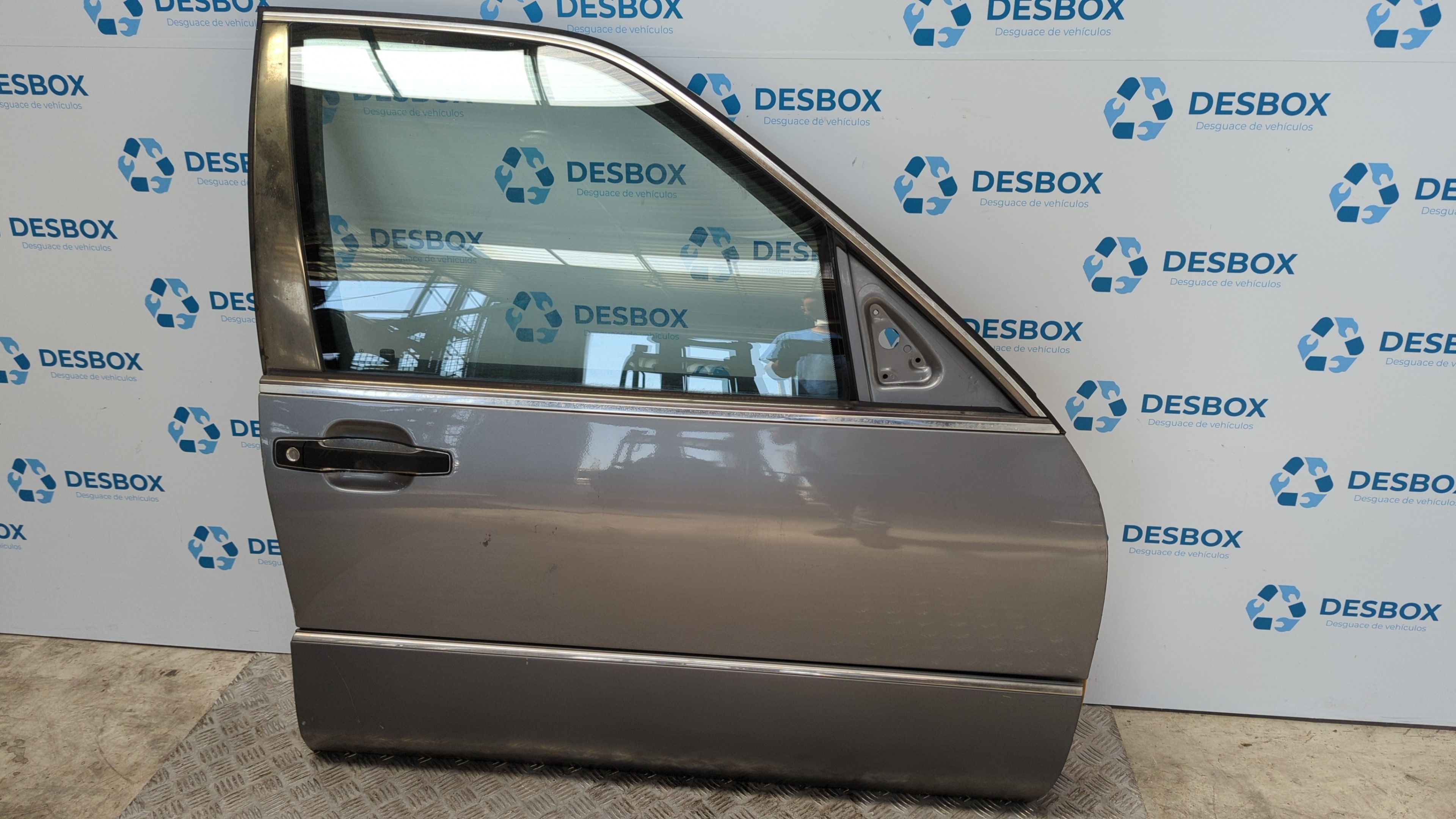 PUERTA DELANTERA DERECHA MERCEDES-BENZ CLASE S (W140)