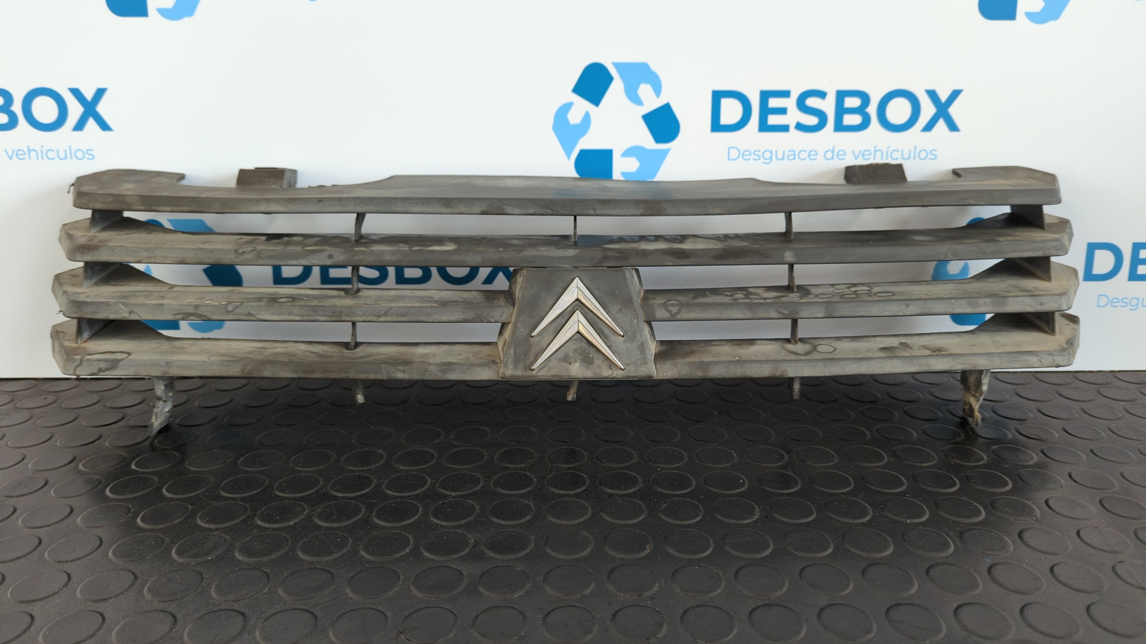 REJILLA DELANTERA CITROEN C15