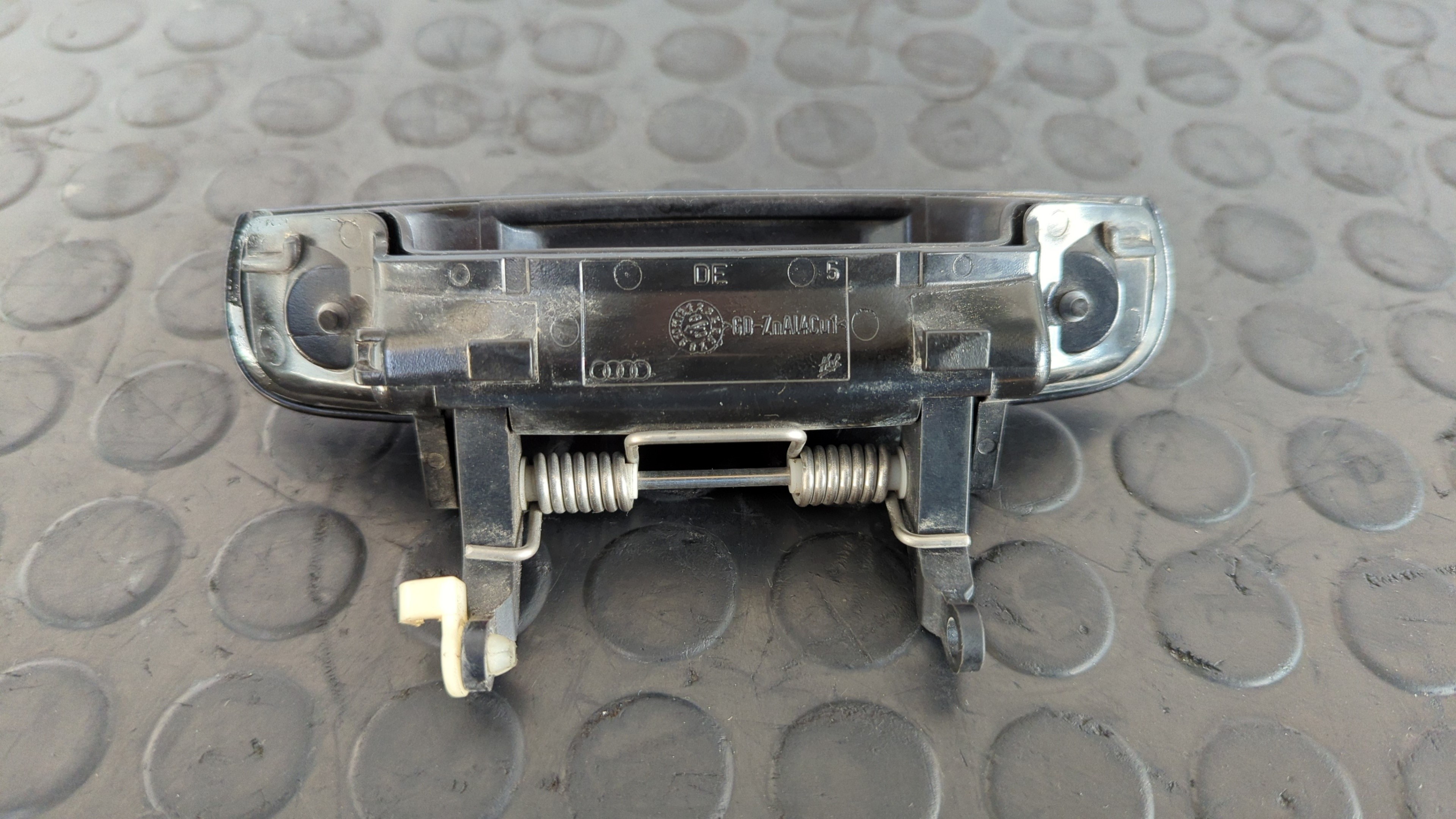 MANETA DELANTERA DERECHA AUDI A3 SPORTBACK (8P) - vista 3