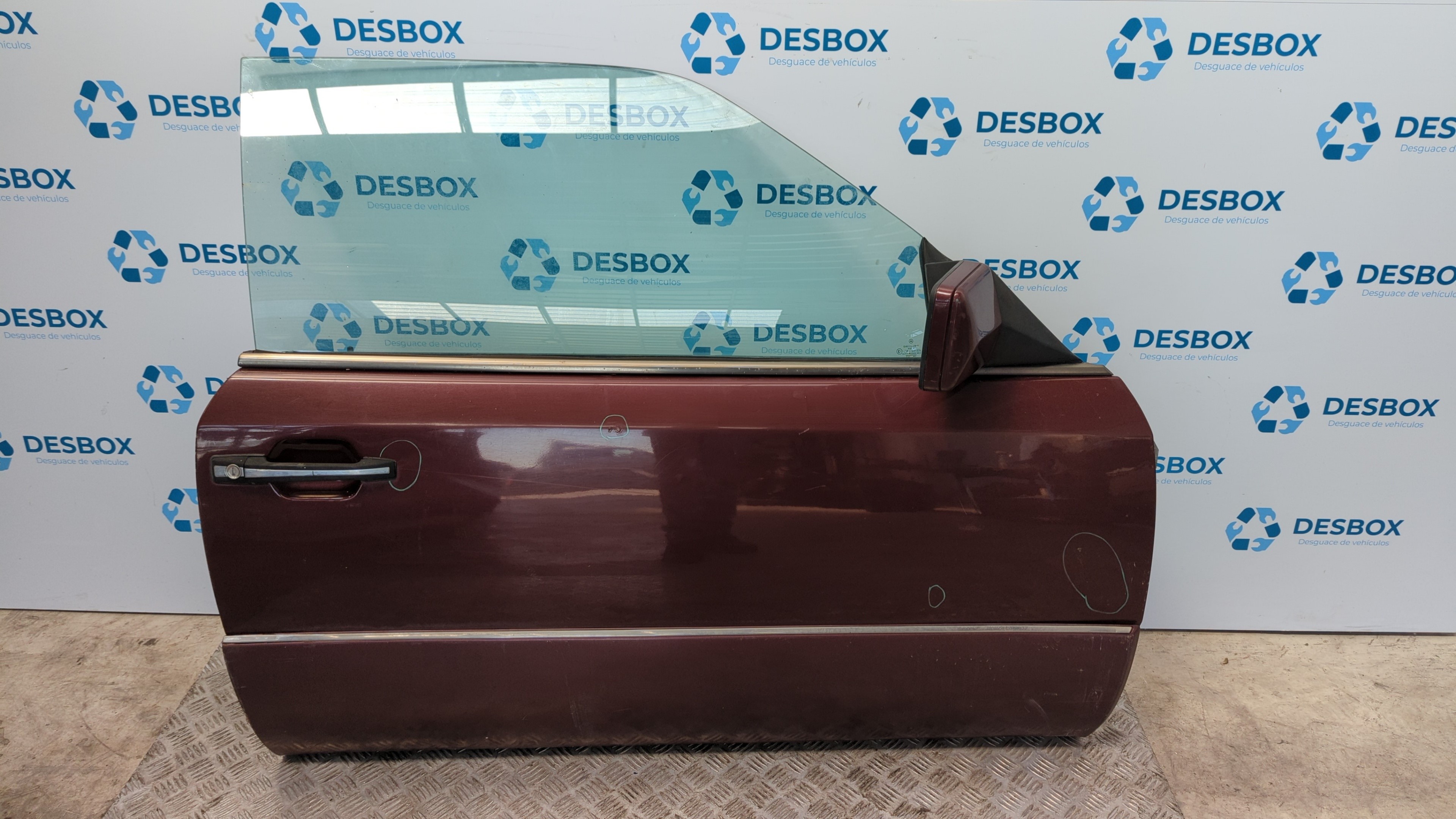 PUERTA DELANTERA DERECHA MERCEDES-BENZ CLASE E (W124)