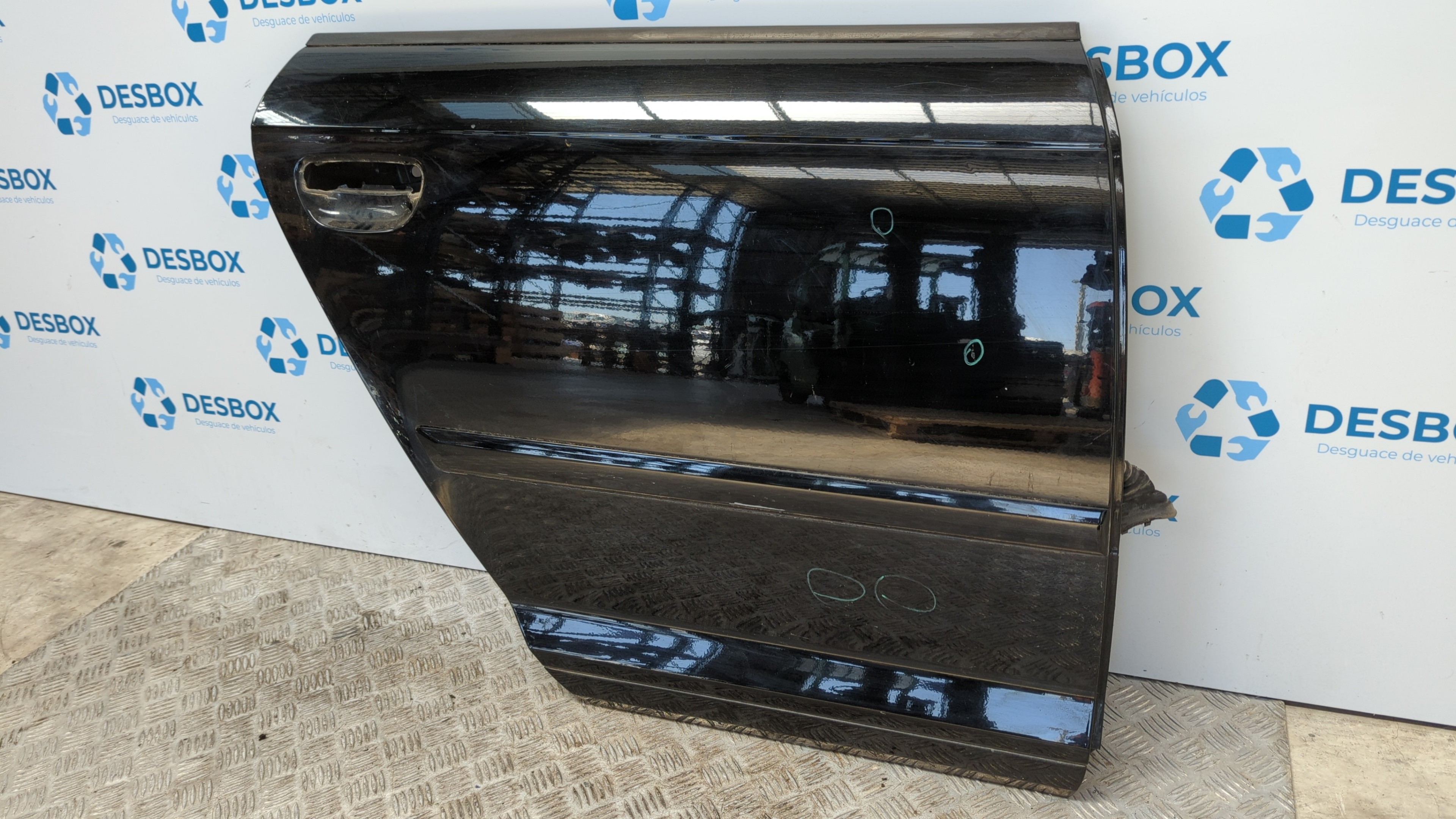 PUERTA TRASERA DERECHA AUDI A3 SPORTBACK (8P)