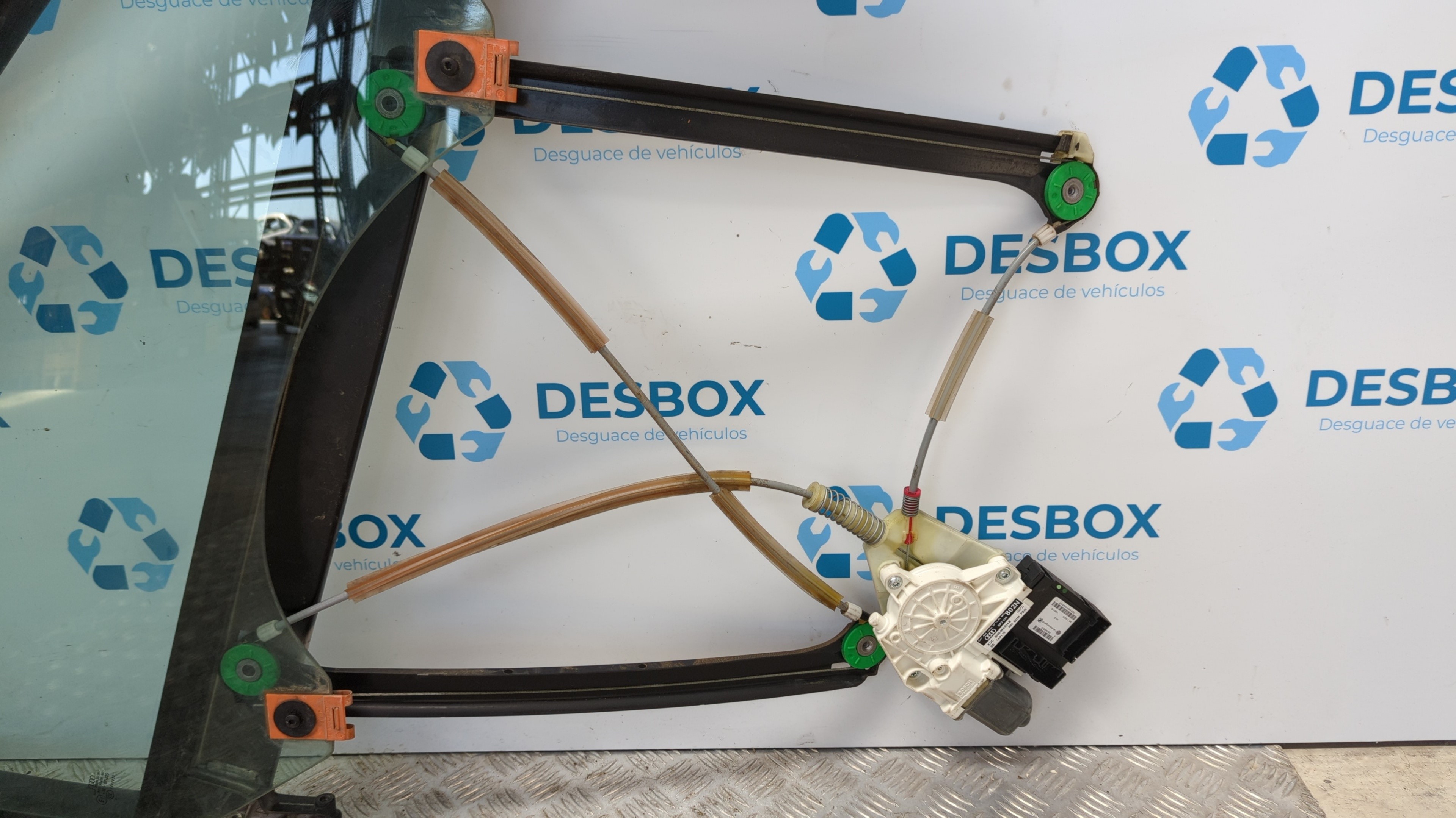 ELEVALUNAS DELANTERO DERECHO AUDI A3 SPORTBACK (8P) - vista 6