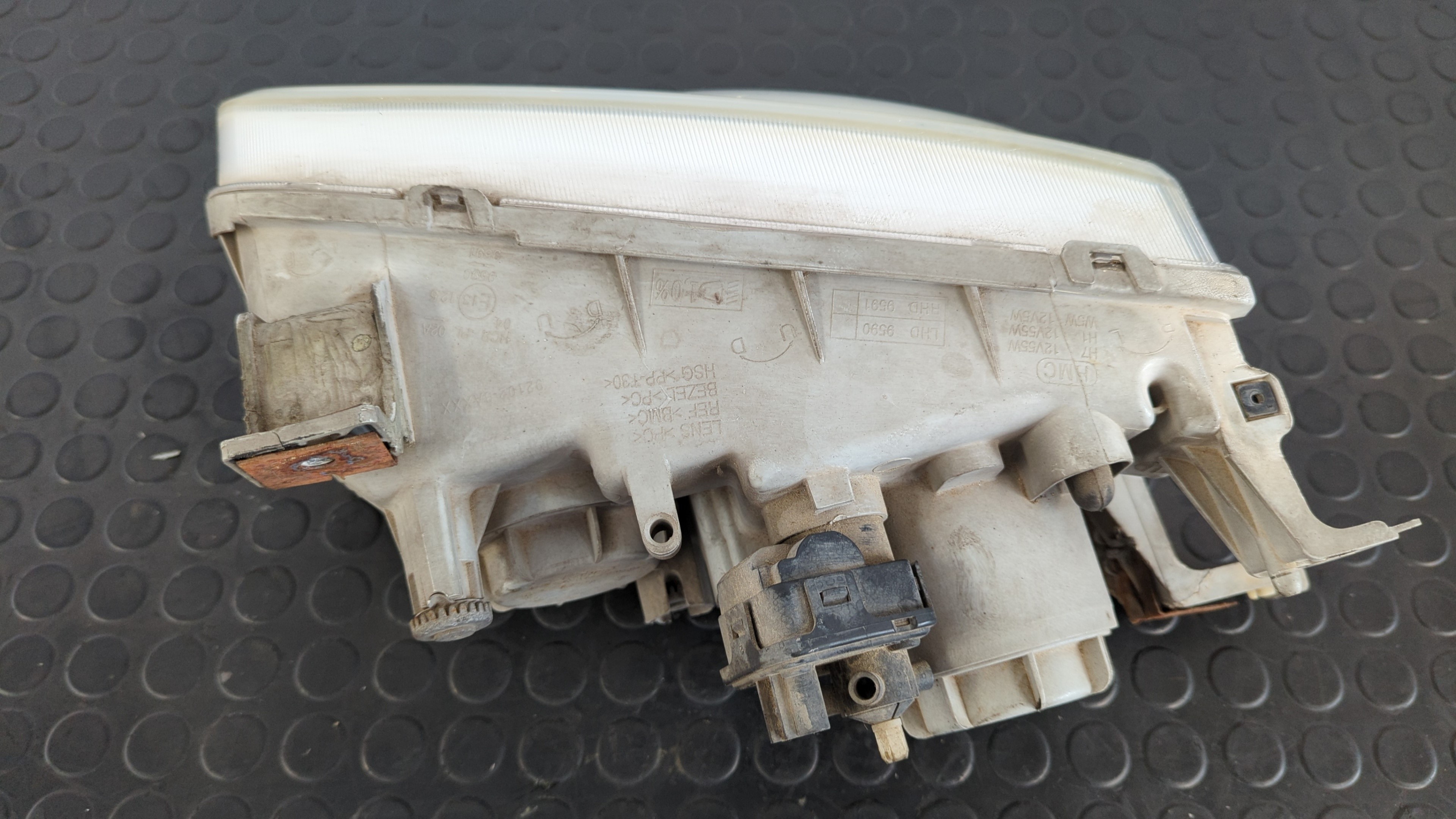 FARO DERECHO HYUNDAI TRAJET (FO) - vista 6