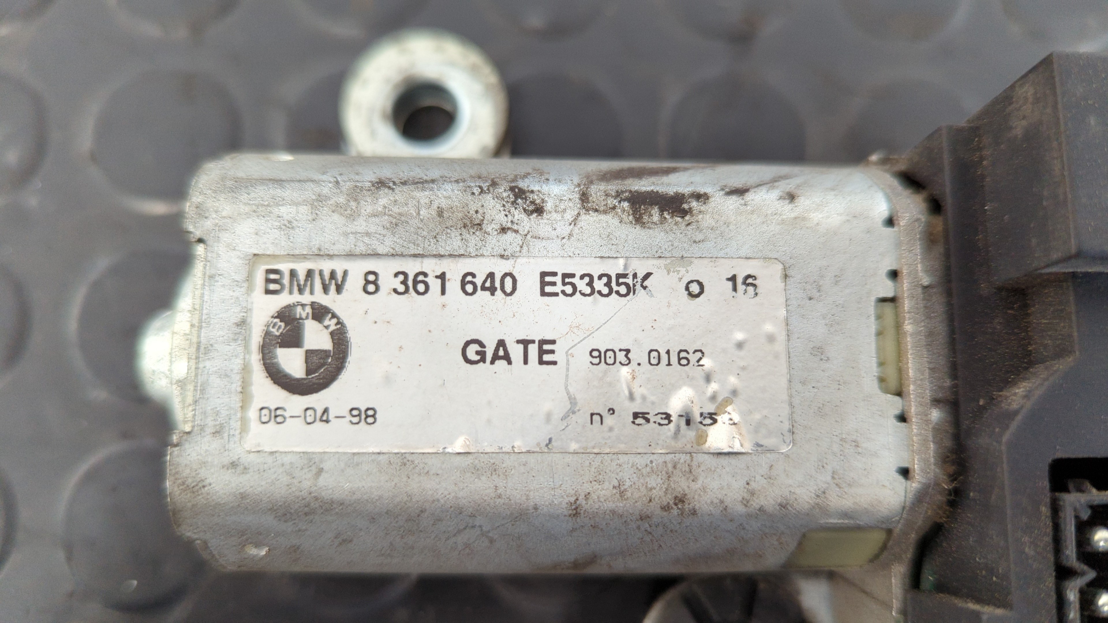 MOTOR LIMPIA TRASERO BMW SERIE 5 TOURING (E39) - vista 3