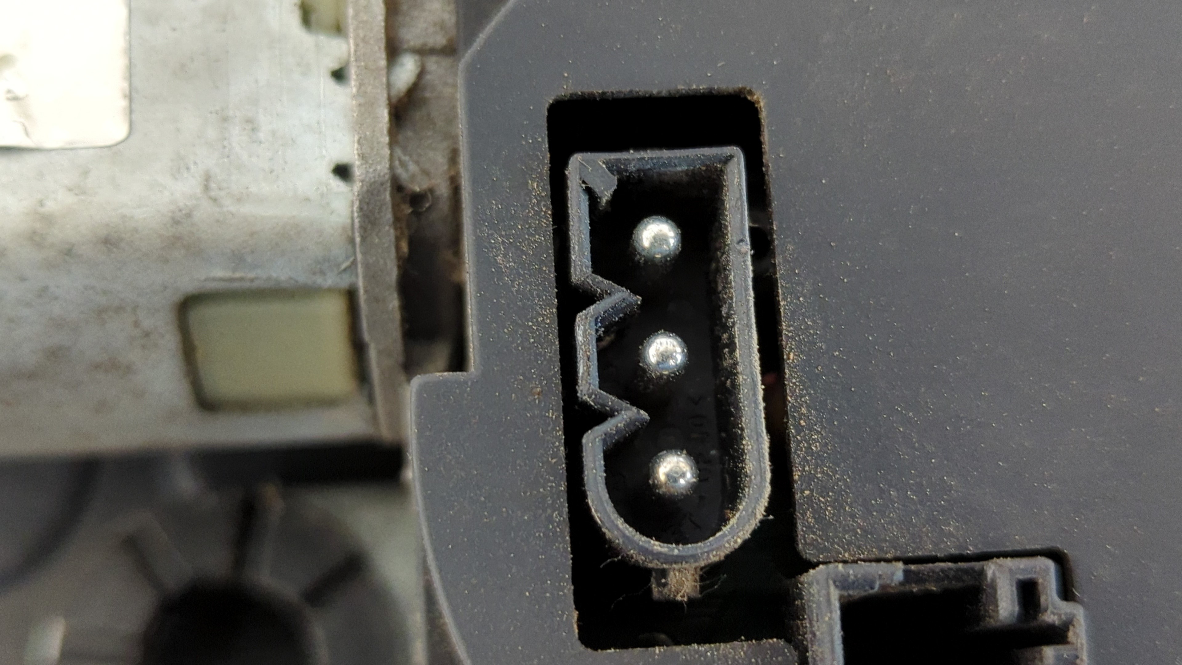 MOTOR LIMPIA TRASERO BMW SERIE 5 TOURING (E39) - vista 2