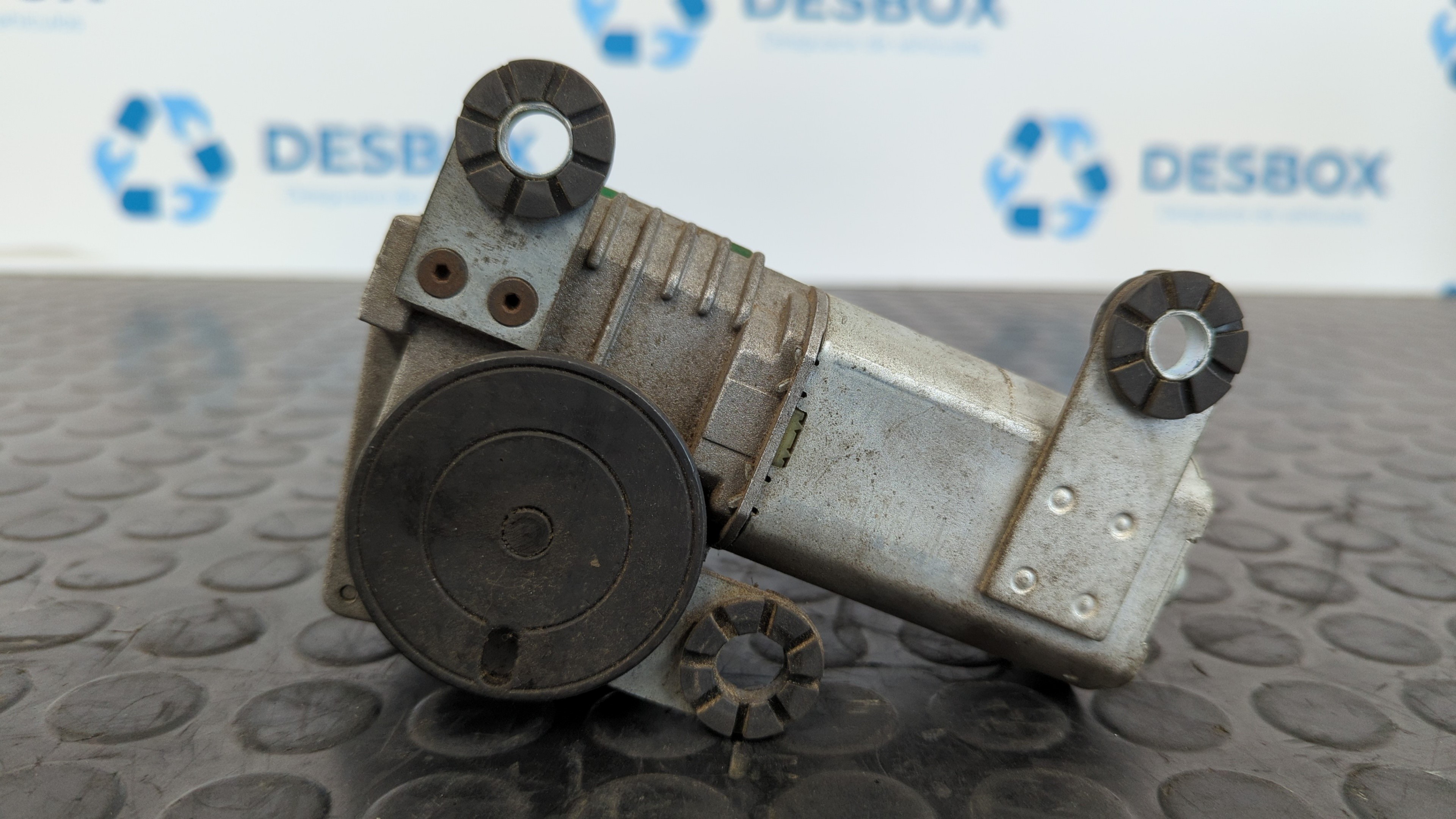 MOTOR LIMPIA TRASERO BMW SERIE 5 TOURING (E39) - vista 6