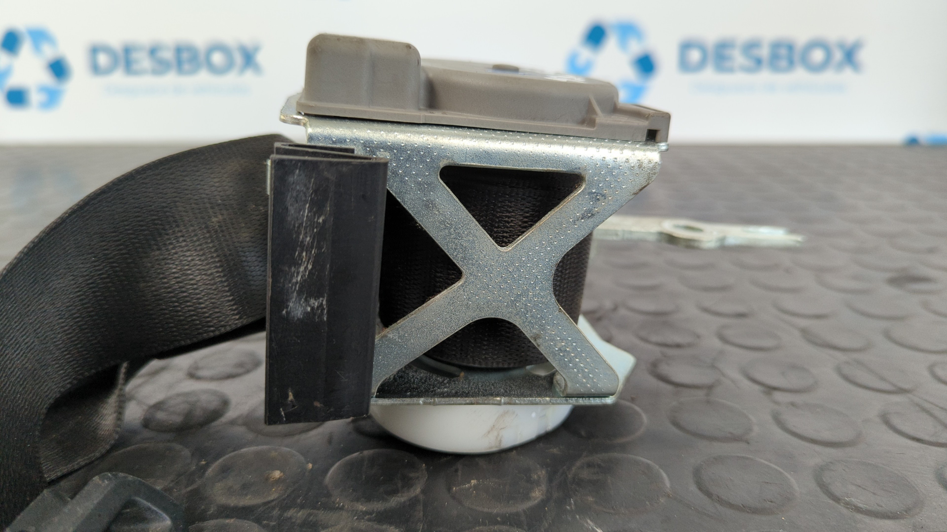 CINTURON TRASERO DERECHO BMW SERIE 3 BERLINA (E90) - vista 2