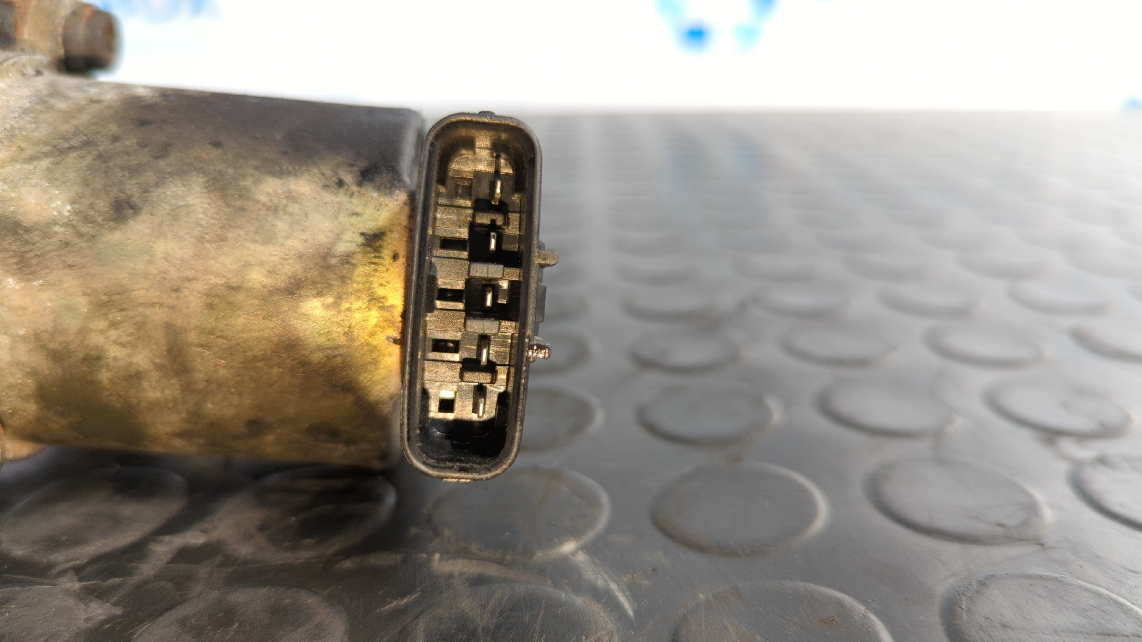 VALVULA EGR OPEL MERIVA - vista 5