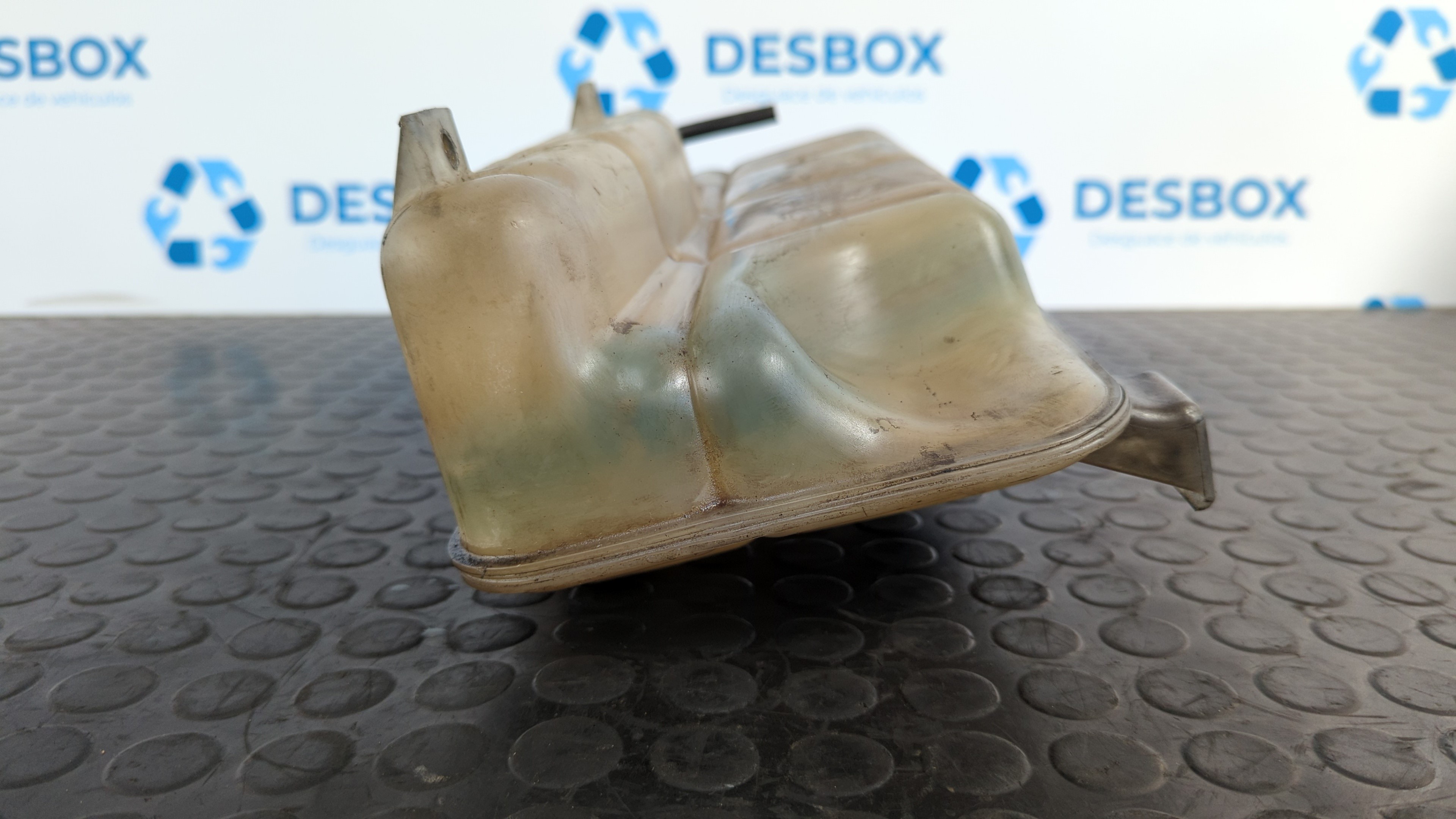 DEPOSITO EXPANSION IVECO DAILY CAJA CERRADA (1999 =>) - vista 4