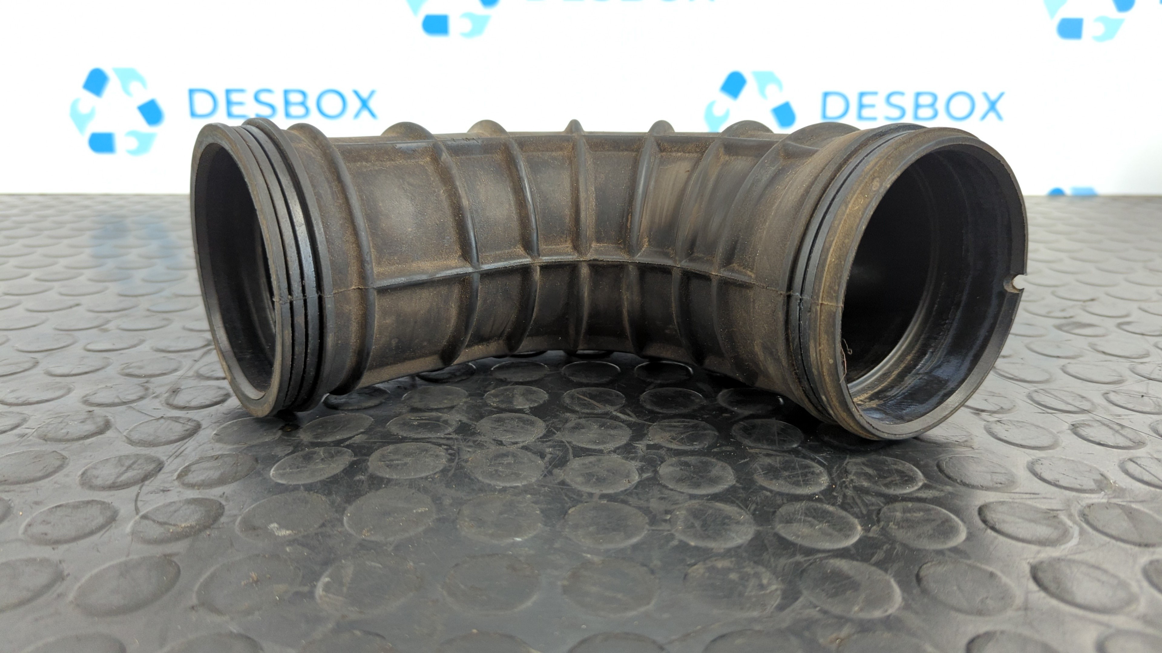 TUBO IVECO DAILY CAJA CERRADA (1999 =>)