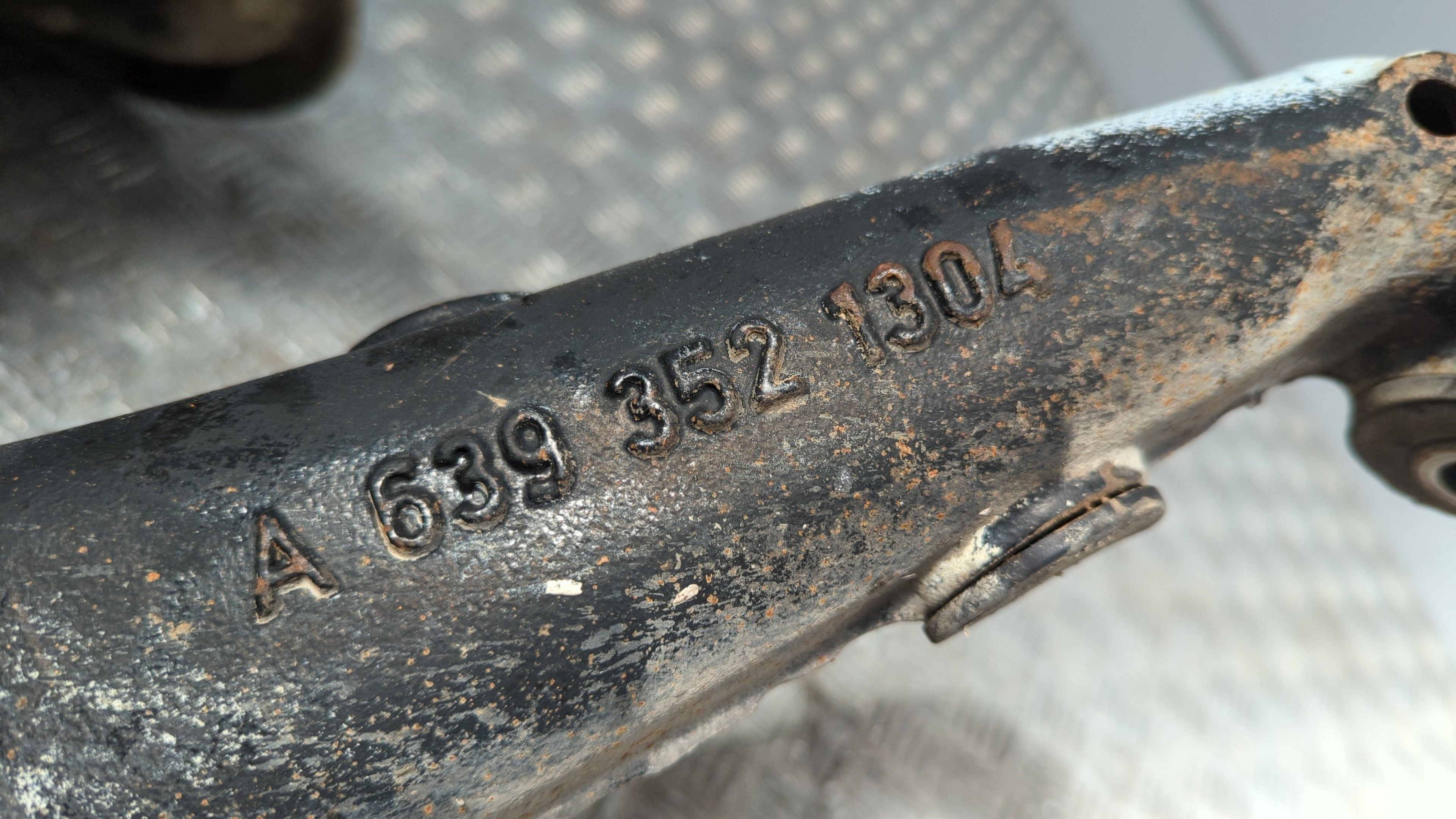 MANGUETA TRASERA DERECHA MERCEDES-BENZ VITO MIXTO 06.2003 -> - vista 6