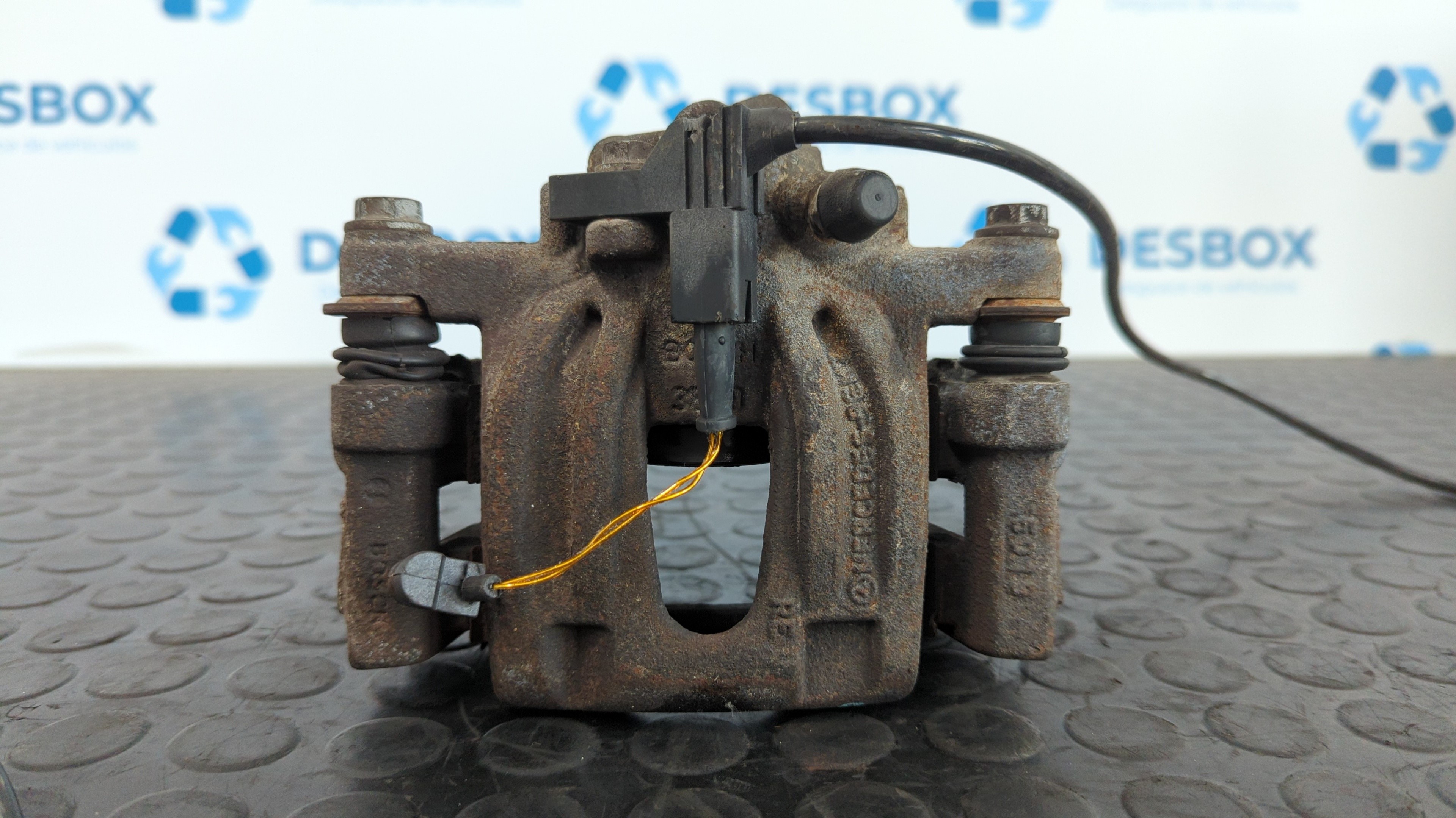 PINZA DE FRENO TRASERA DERECHA MERCEDES-BENZ VITO MIXTO 06.2003 ->