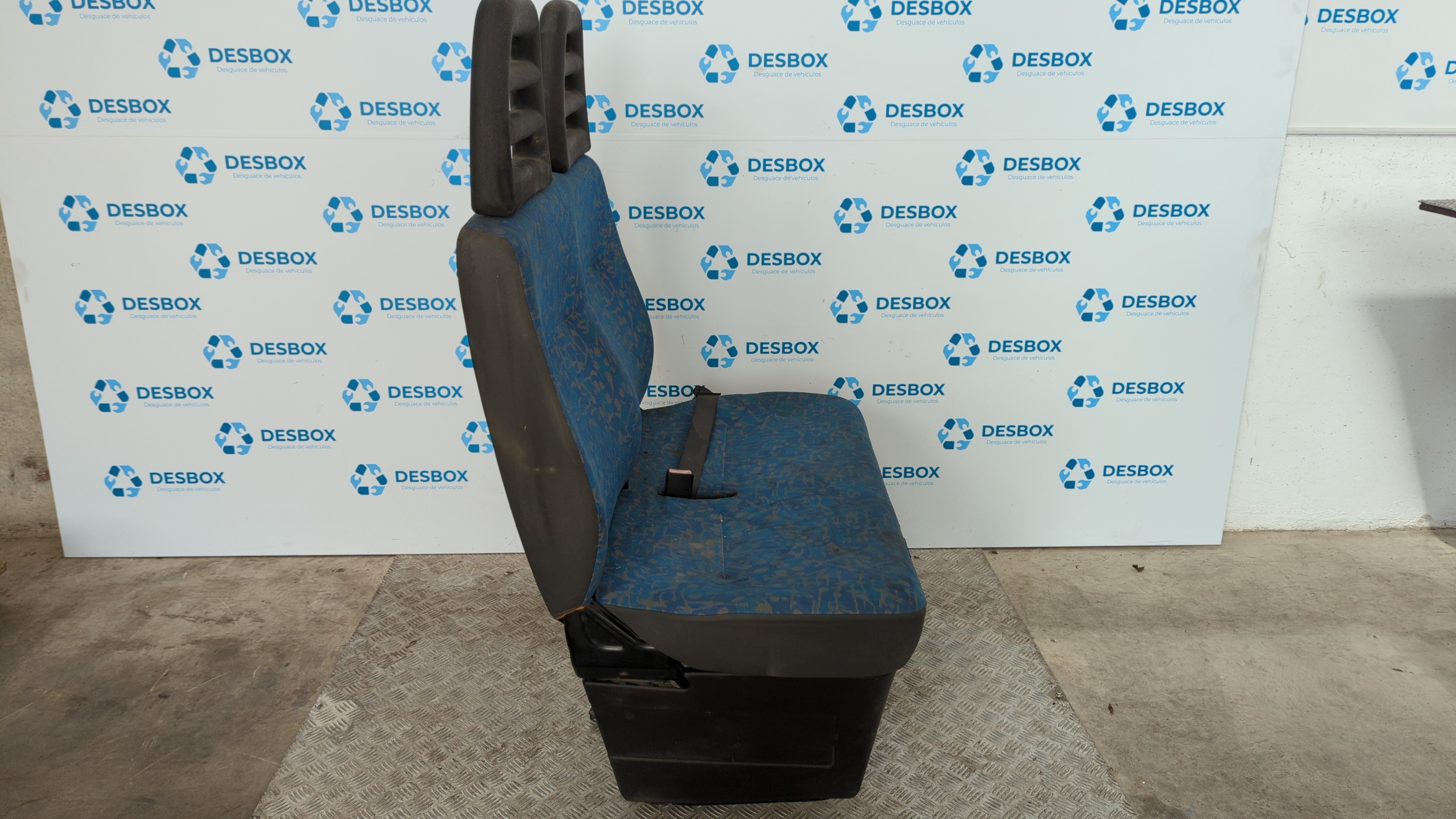 ASIENTO DELANTERO DERECHO IVECO DAILY CAJA CERRADA (1999 =>) - vista 2