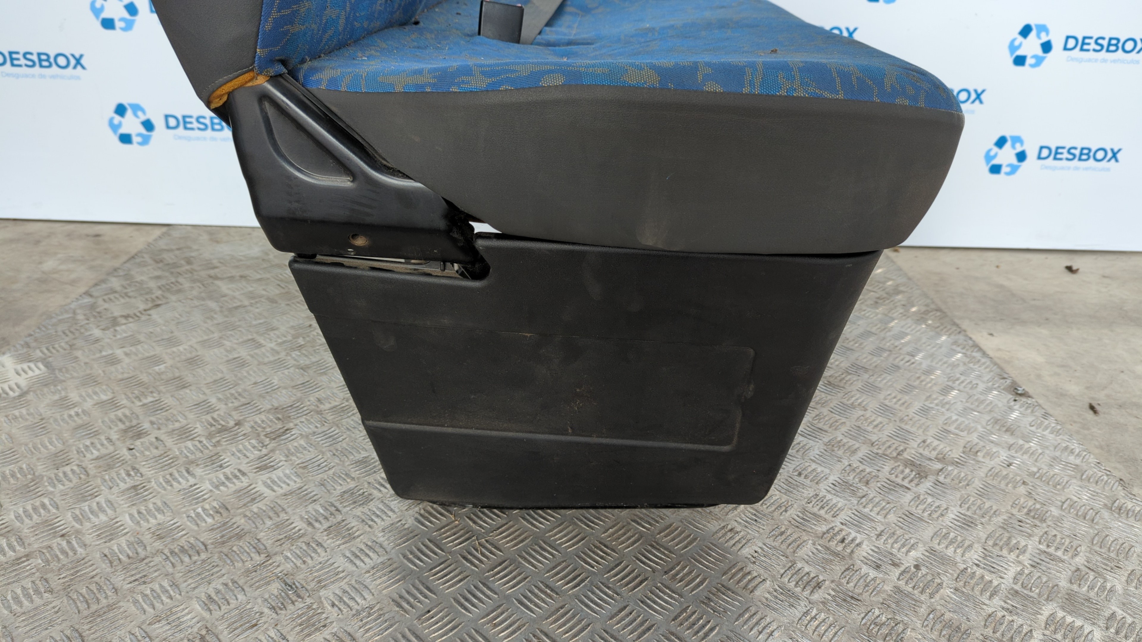 ASIENTO DELANTERO DERECHO IVECO DAILY CAJA CERRADA (1999 =>) - vista 7