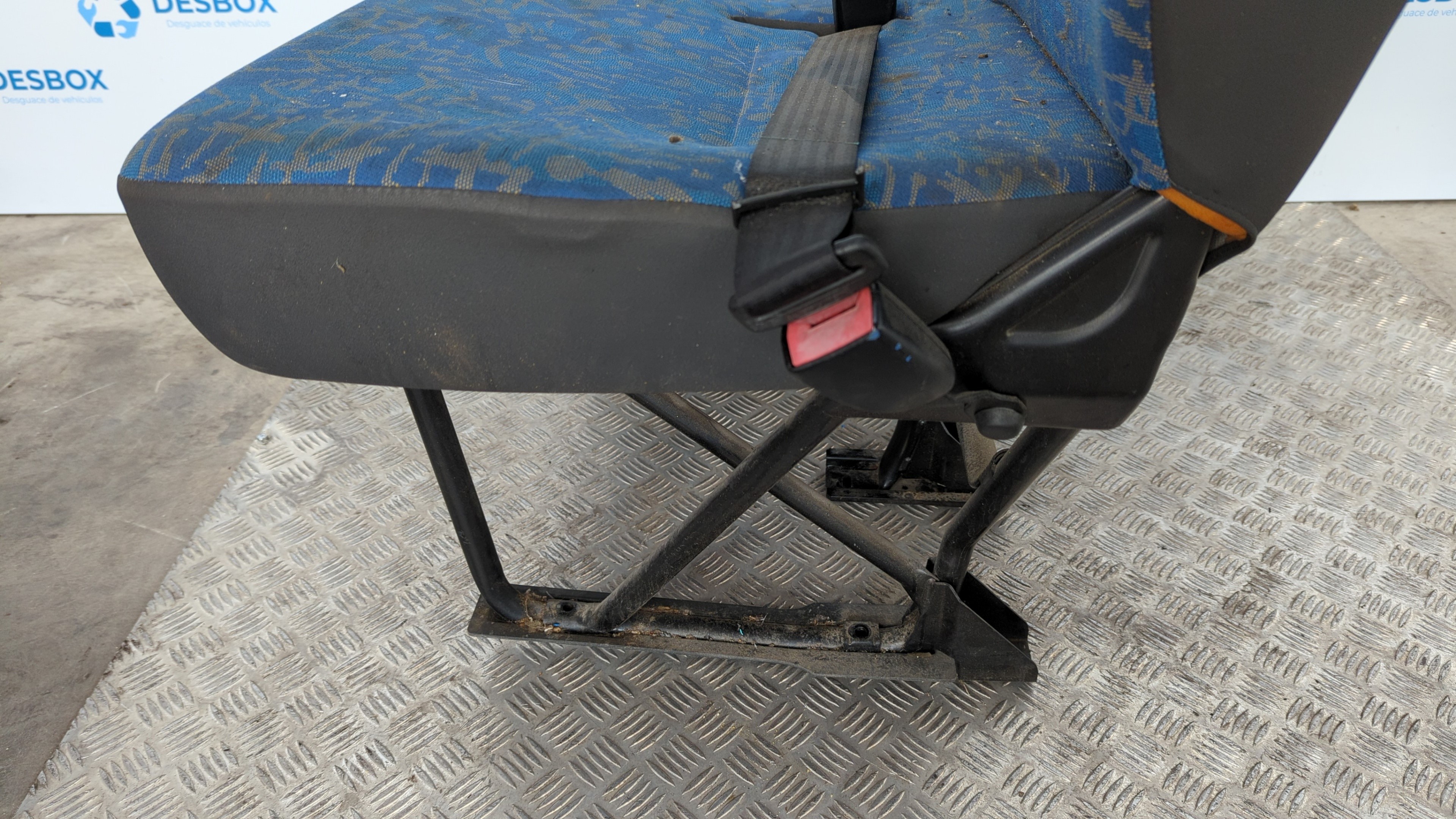 ASIENTO DELANTERO DERECHO IVECO DAILY CAJA CERRADA (1999 =>) - vista 6