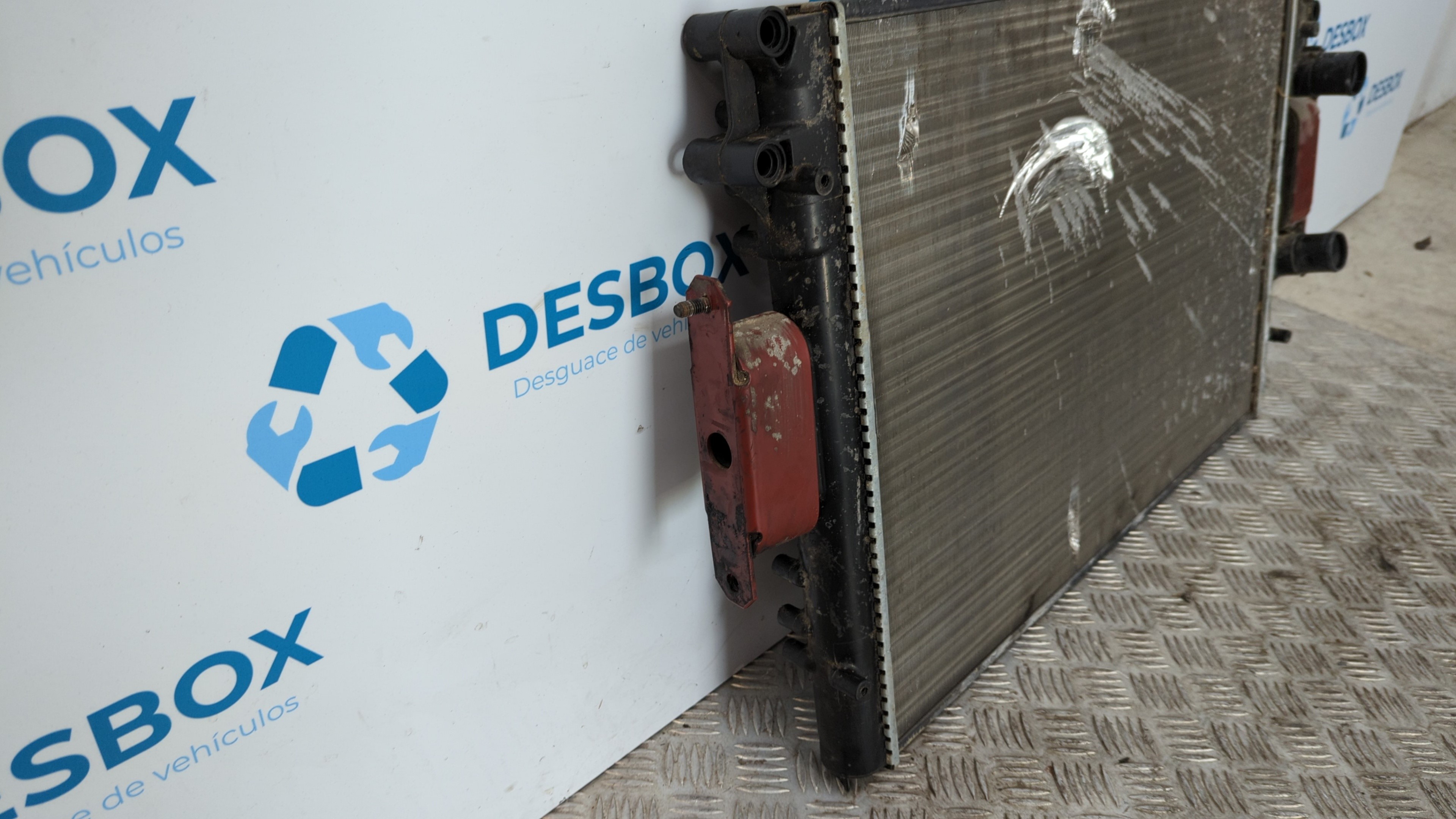 RADIADOR AGUA IVECO DAILY CAJA CERRADA (1999 =>) - vista 2