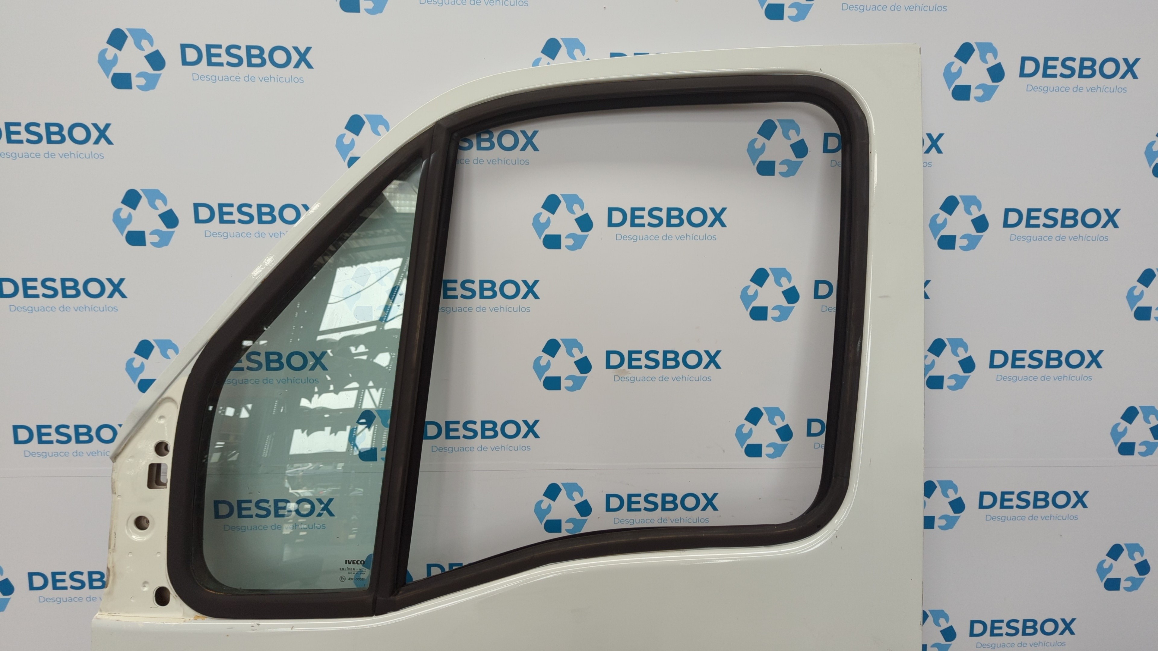 PUERTA DELANTERA IZQUIERDA IVECO DAILY CAJA CERRADA (1999 =>) - vista 6