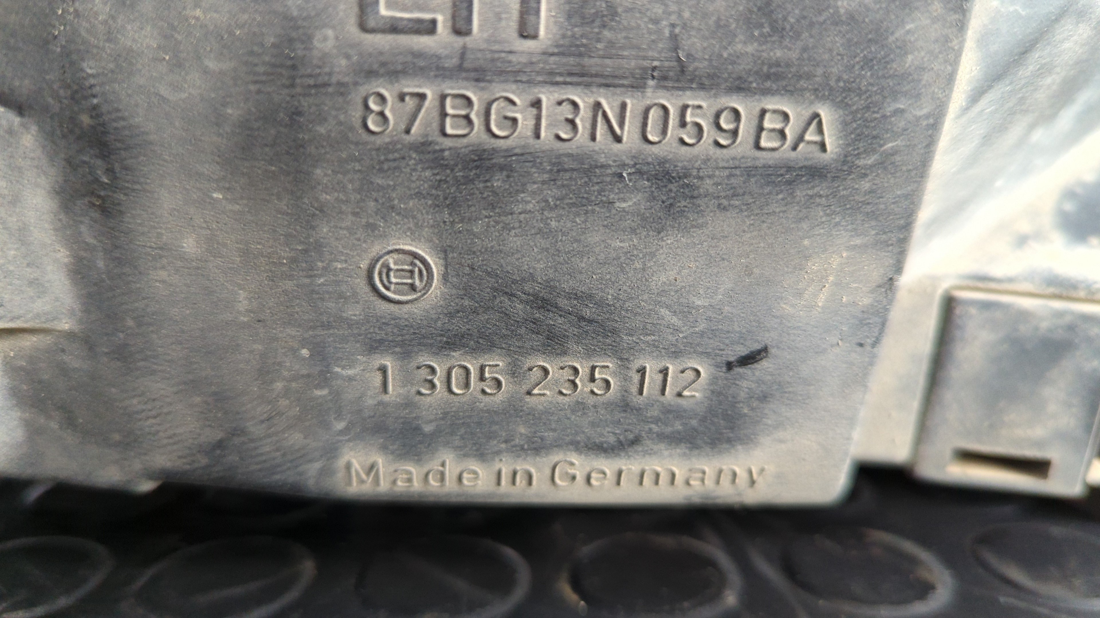 FARO IZQUIERDO FORD SIERRA BERLINA - vista 4