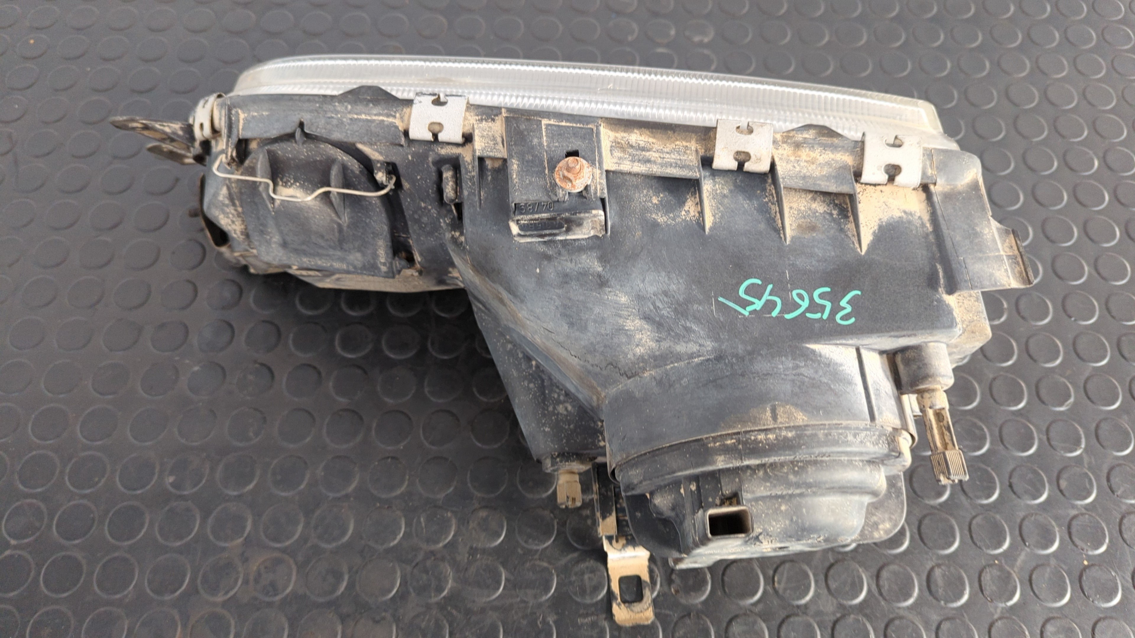 FARO DERECHO FORD SIERRA BERLINA - vista 7