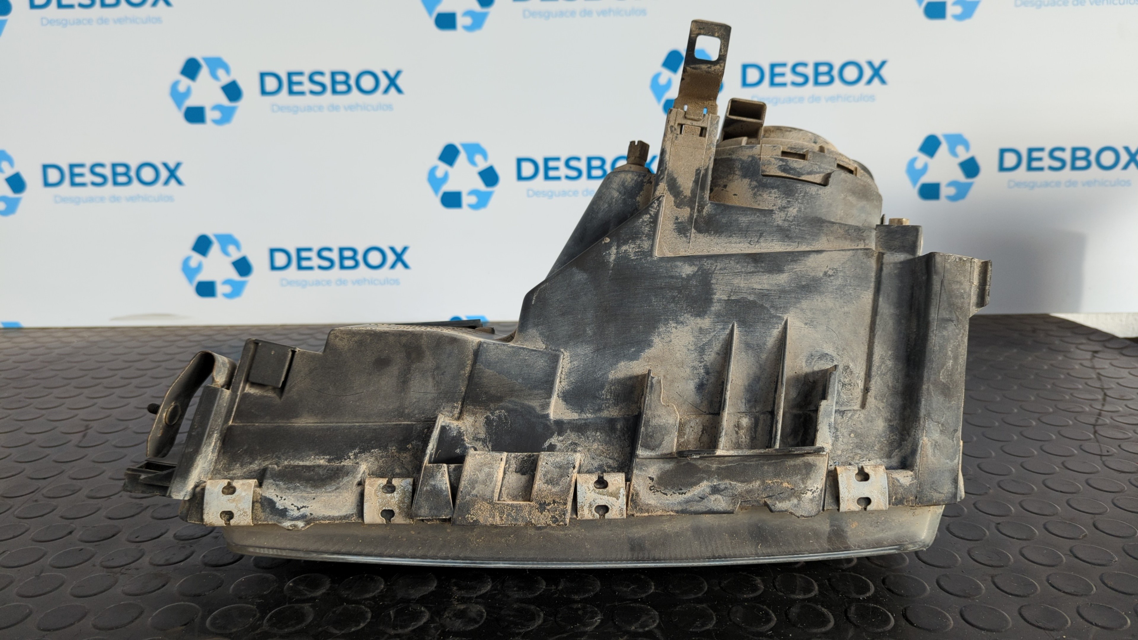 FARO DERECHO FORD SIERRA BERLINA - vista 6