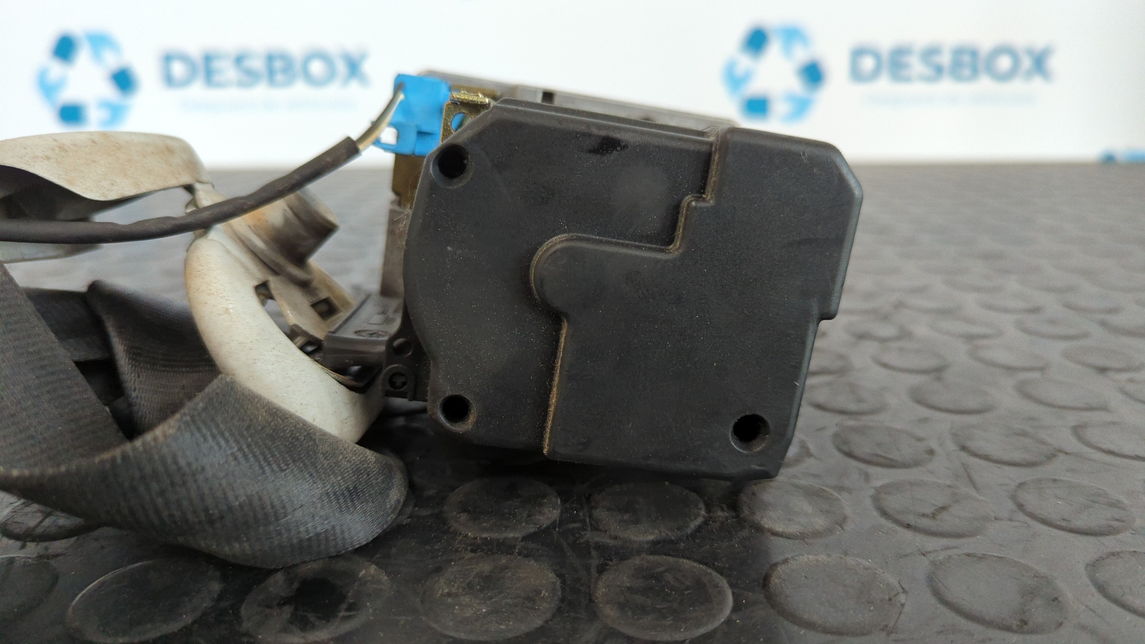 CINTURON DELANTERO IZQUIERDO VOLKSWAGEN NEW BEETLE (9C1/1C1) - vista 2