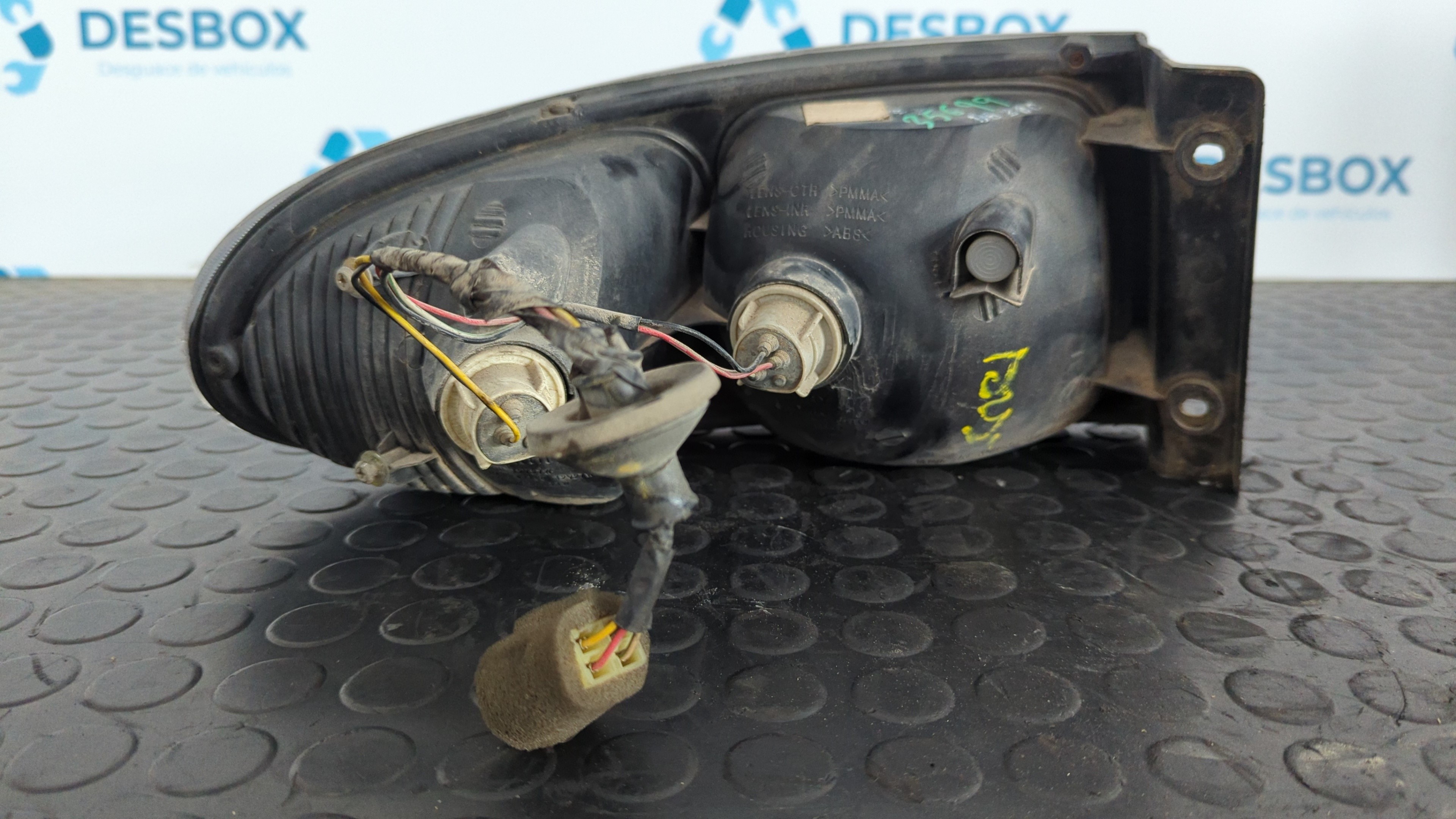 PILOTO TRASERO DERECHO DAEWOO LANOS - vista 2