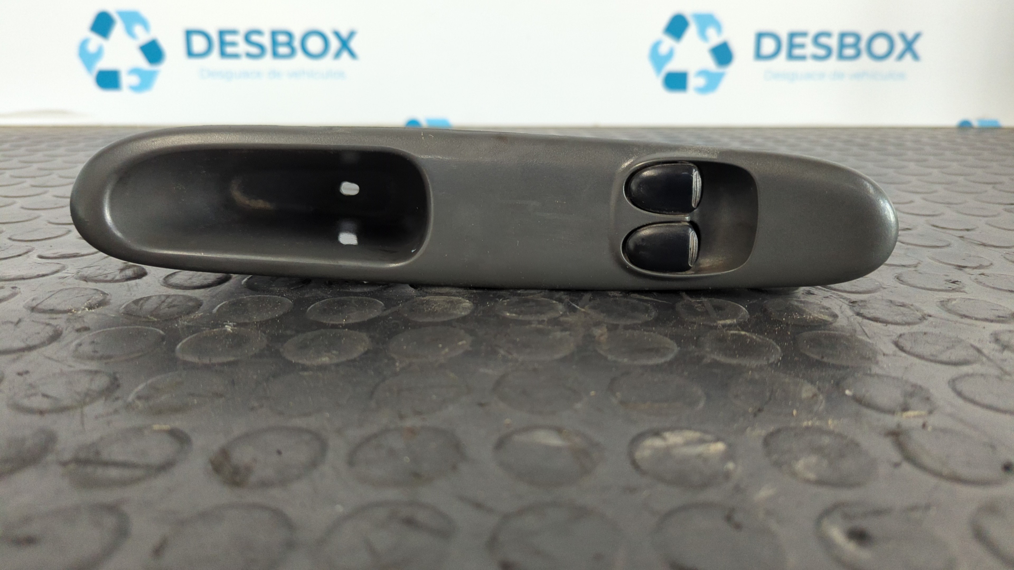 MANDO ELEVALUNAS DELANTERO IZQUIERDO DAEWOO LANOS