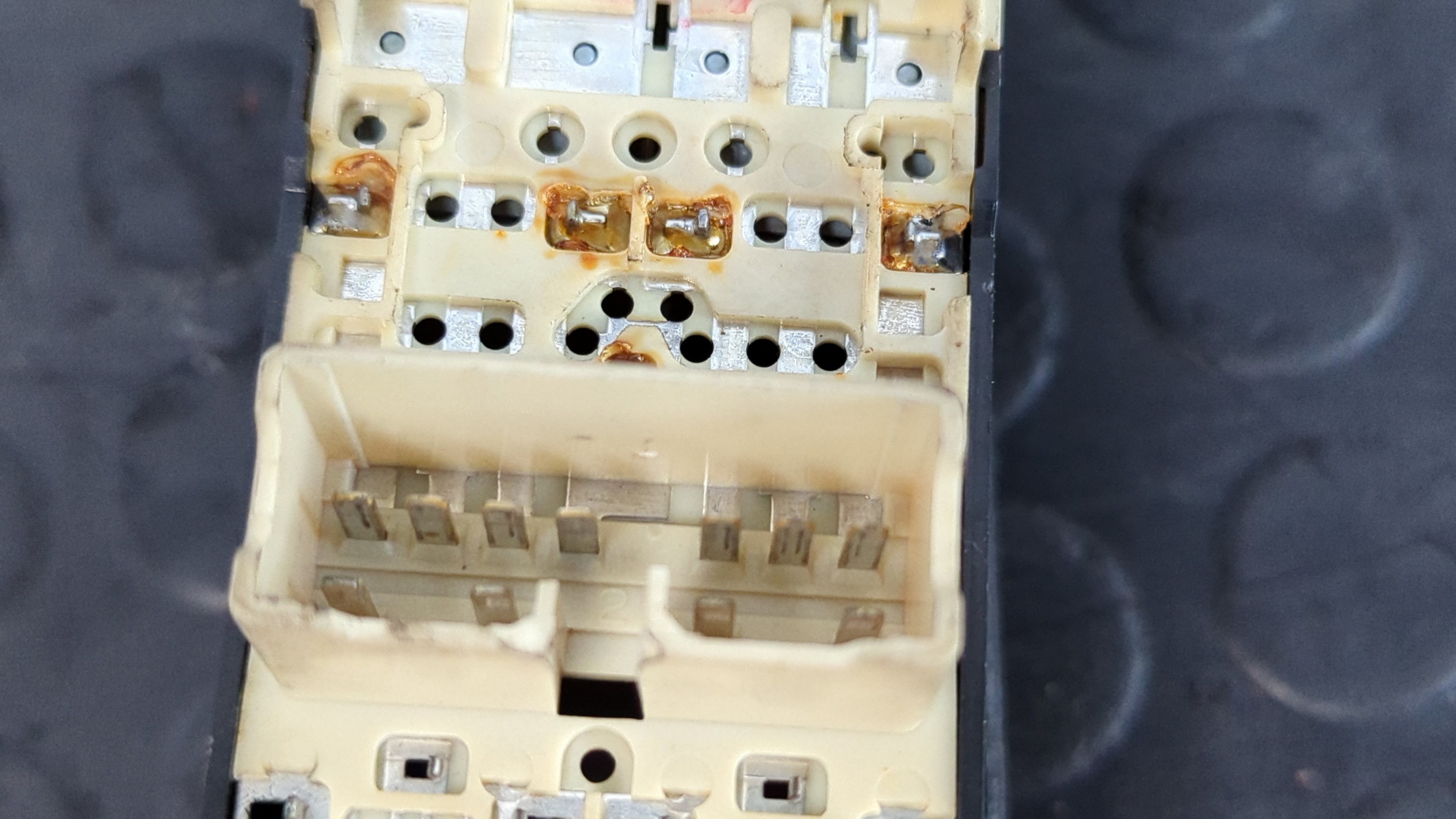 MANDO ELEVALUNAS DELANTERO IZQUIERDO DAEWOO LANOS - vista 4