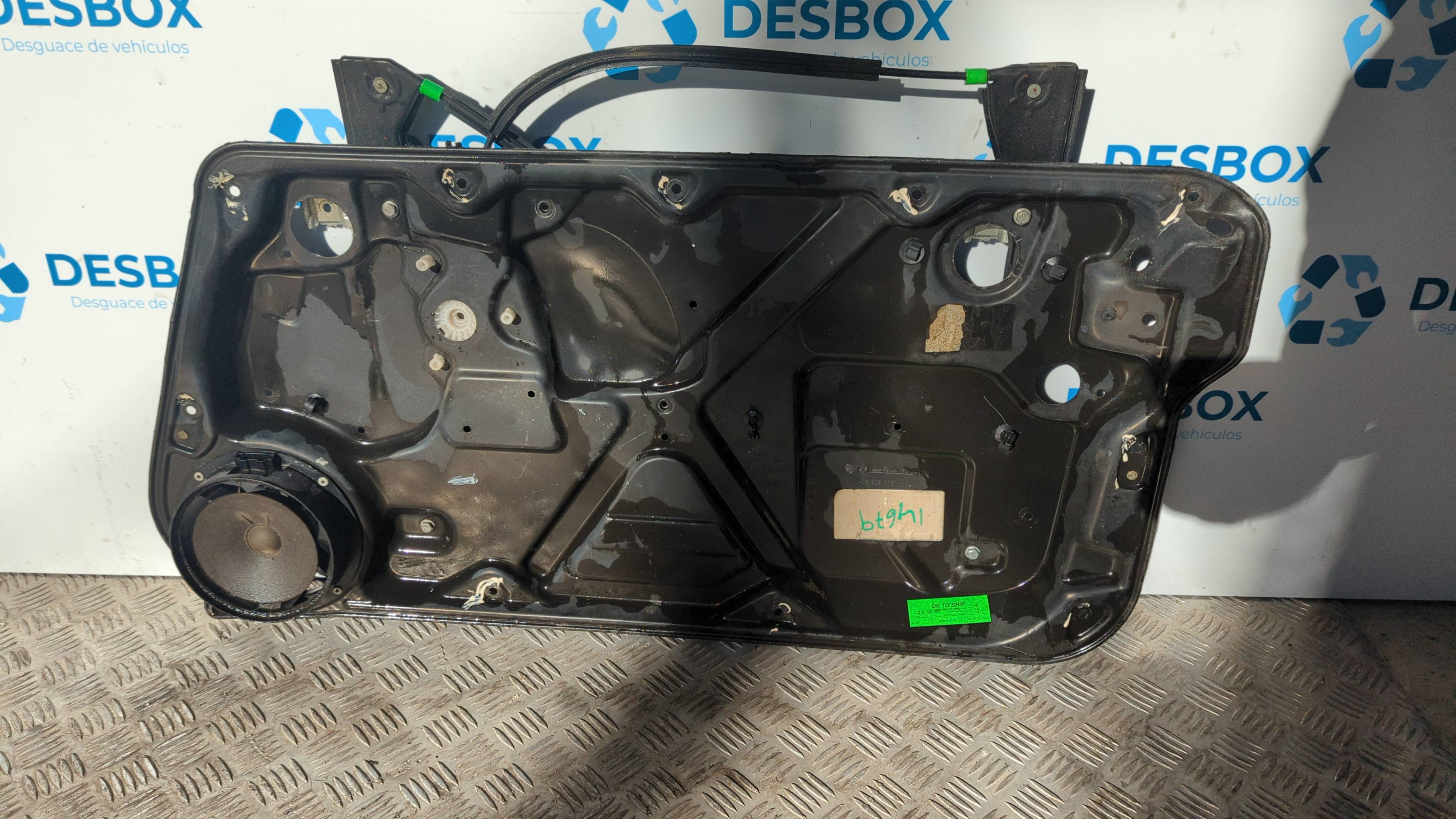 ELEVALUNAS DELANTERO DERECHO VOLKSWAGEN NEW BEETLE (9C1/1C1) - vista 2