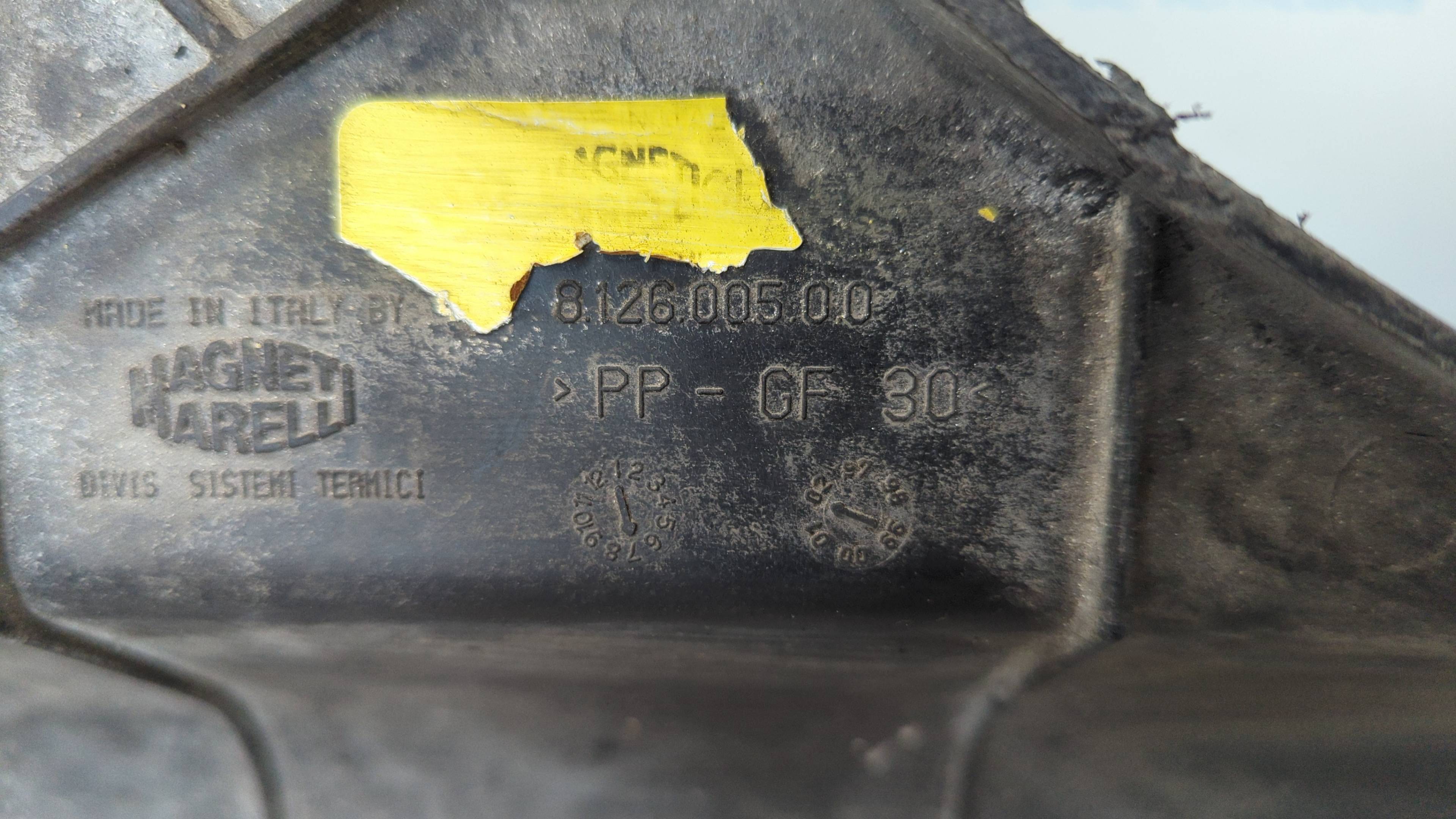 CALANDRA DELANTERA DE RADIADOR IVECO DAILY CAJA CERRADA (1999 =>) - vista 5