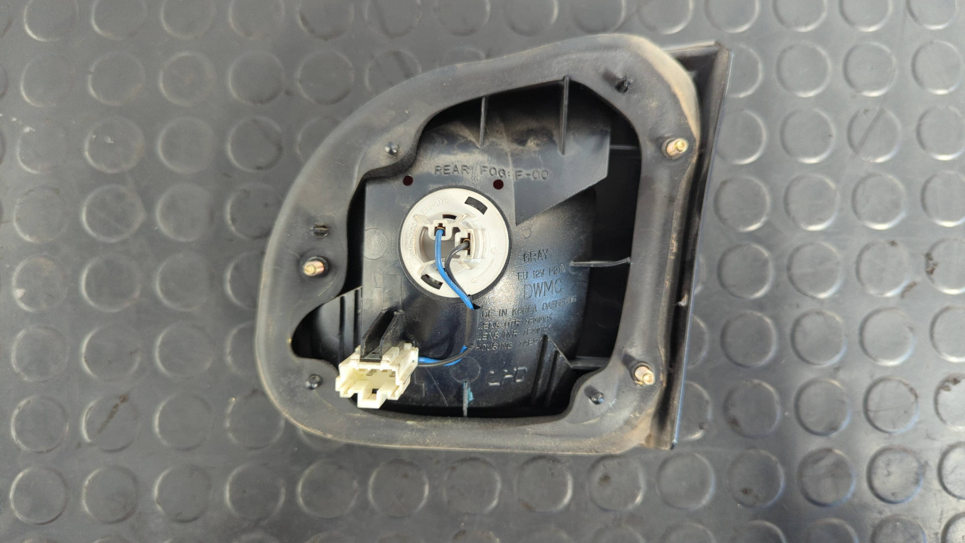 PILOTO PORTON IZQUIERDO DAEWOO LANOS - vista 5