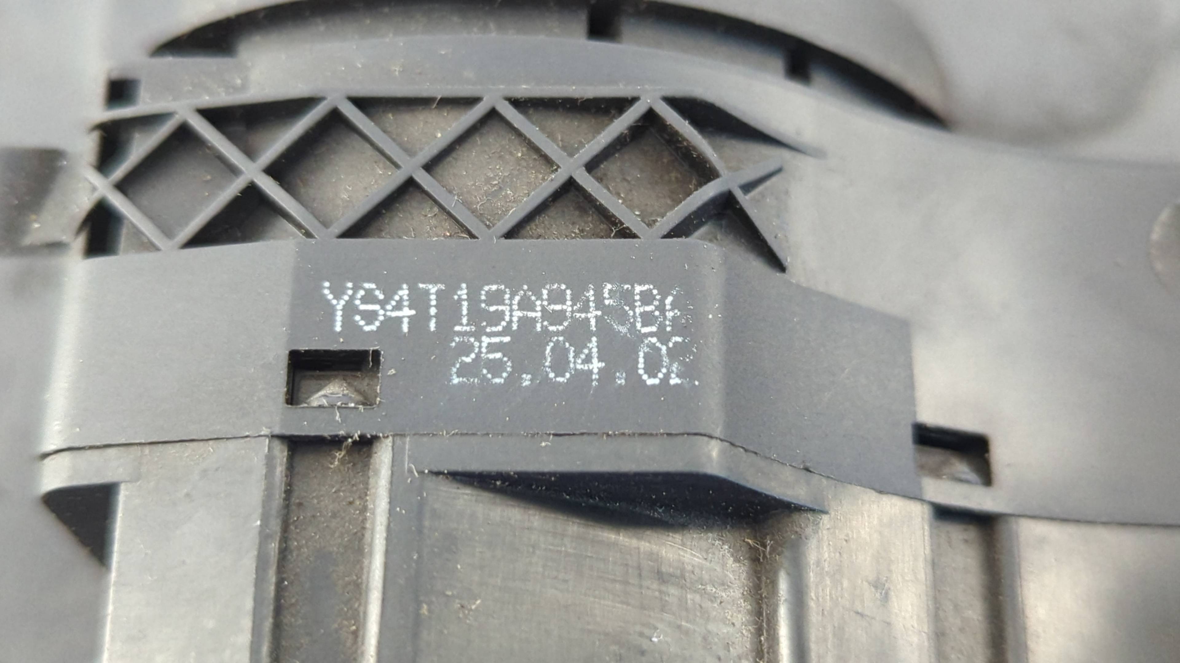 MANDO MULTIFUNCION FORD FOCUS BERLINA (CAK) - vista 4