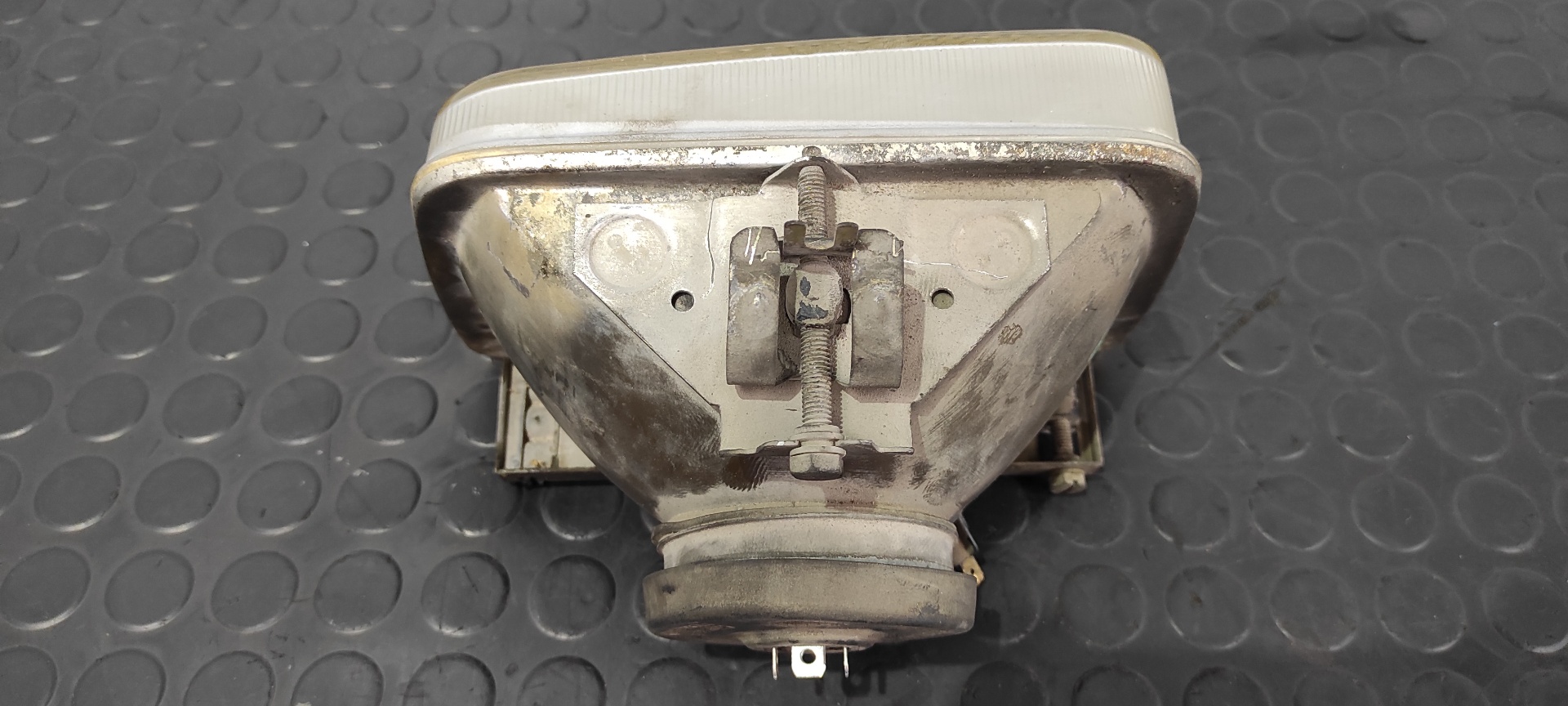 FARO DERECHO FORD FIESTA BERL./EXPRESS - vista 2