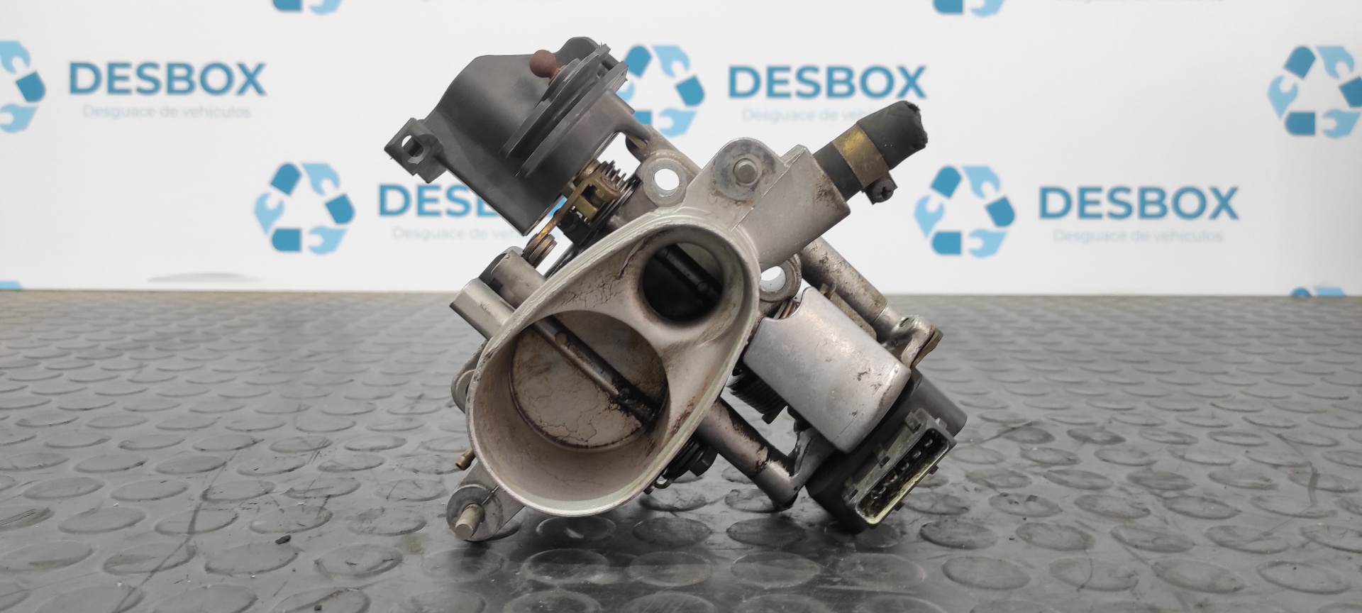 CAJA MARIPOSA AUDI A4 BERLINA (B5)