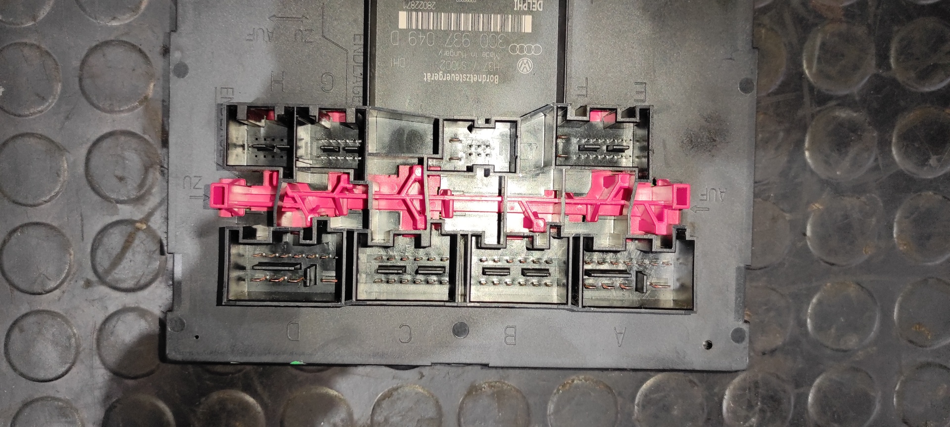 CAJA RELES / FUSIBLES SEAT LEON (1P1) - vista 4