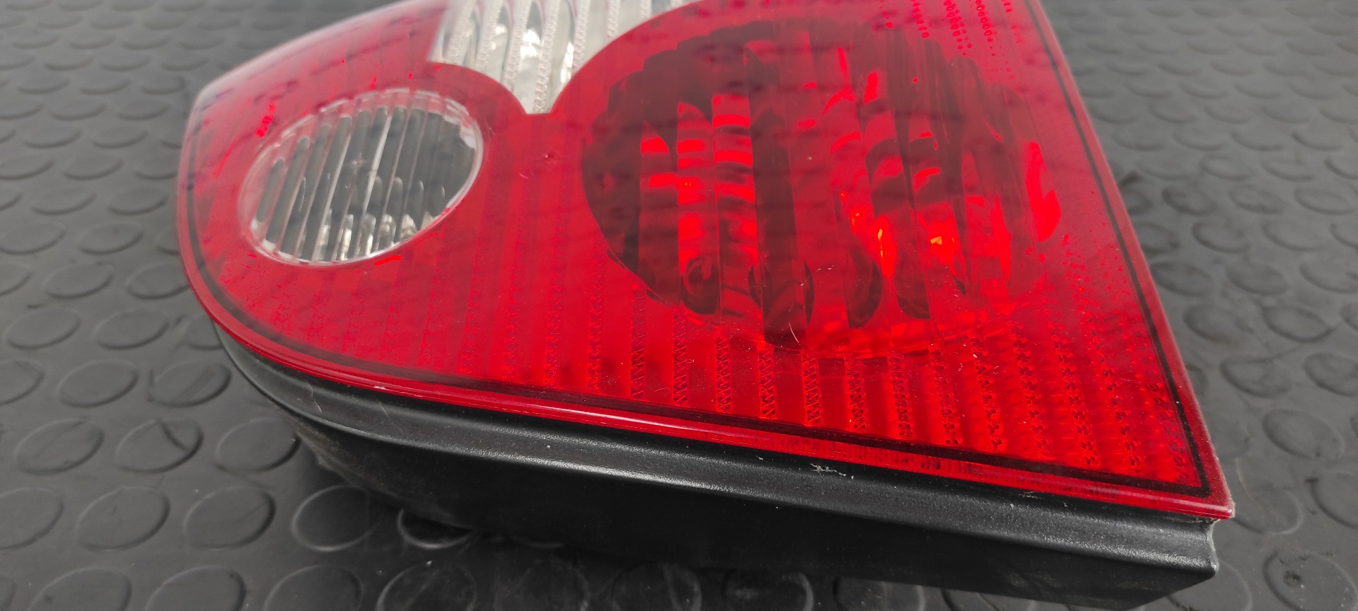 PILOTO TRASERO DERECHO VOLKSWAGEN POLO (9N1) - vista 7