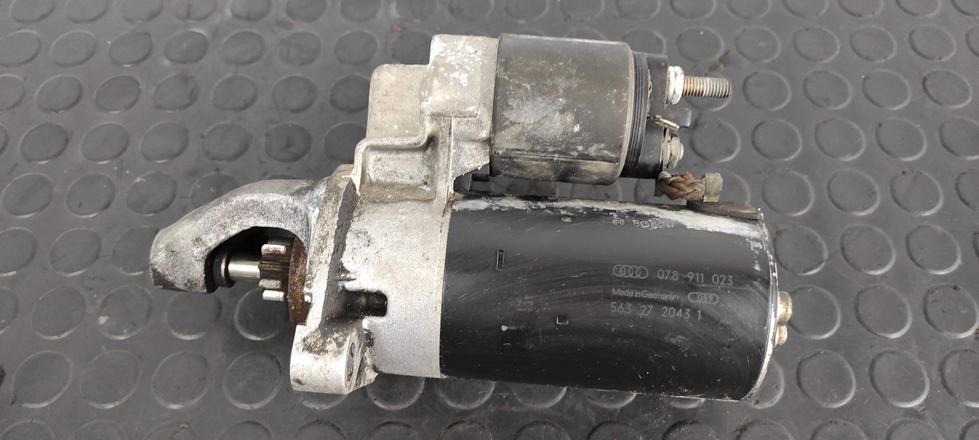 MOTOR ARRANQUE AUDI A4 BERLINA (B5) - vista 2