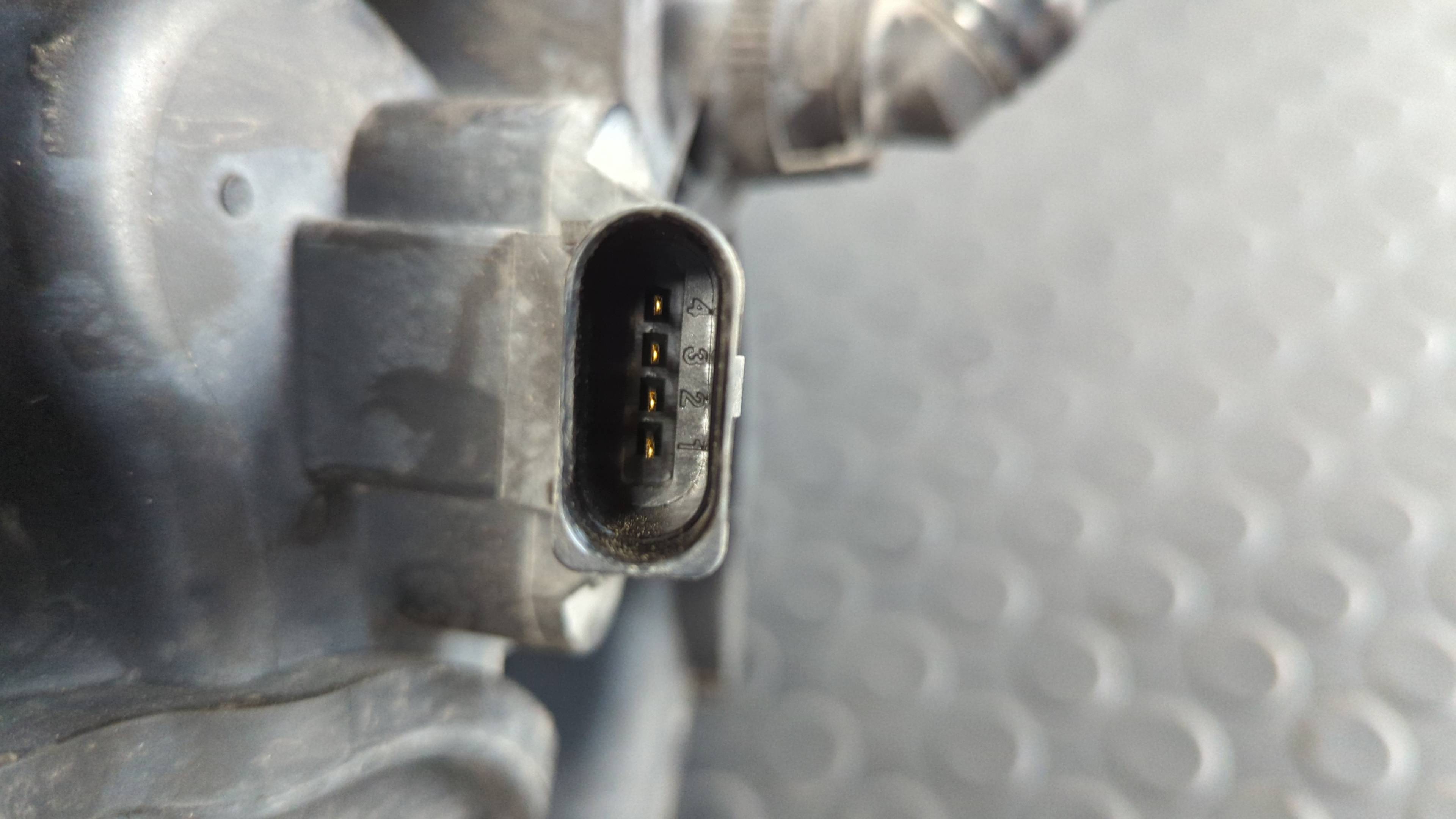 COLECTOR ADMISION VOLKSWAGEN POLO (9N1) - vista 8