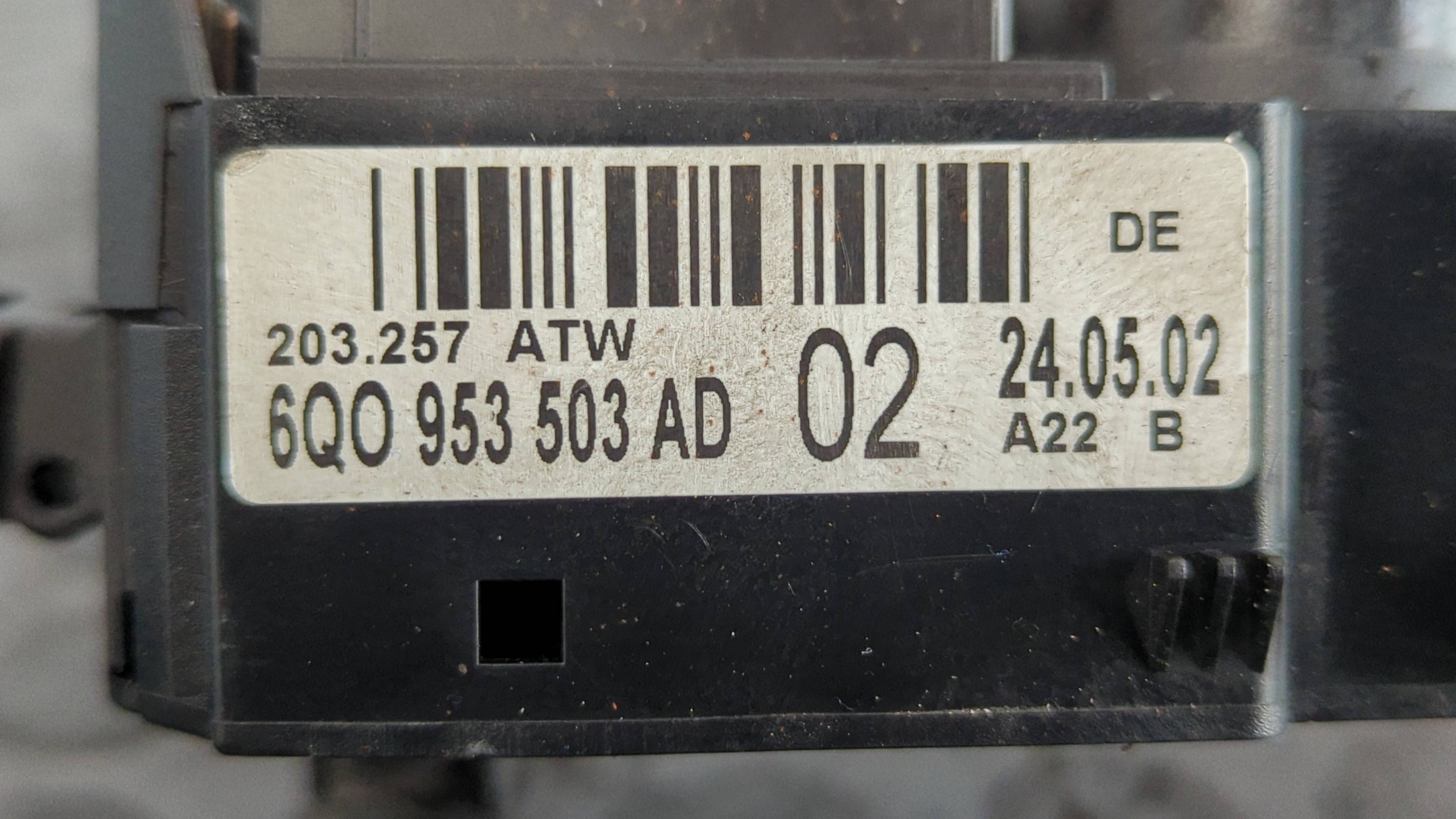 MANDO MULTIFUNCION VOLKSWAGEN POLO (9N1) - vista 4